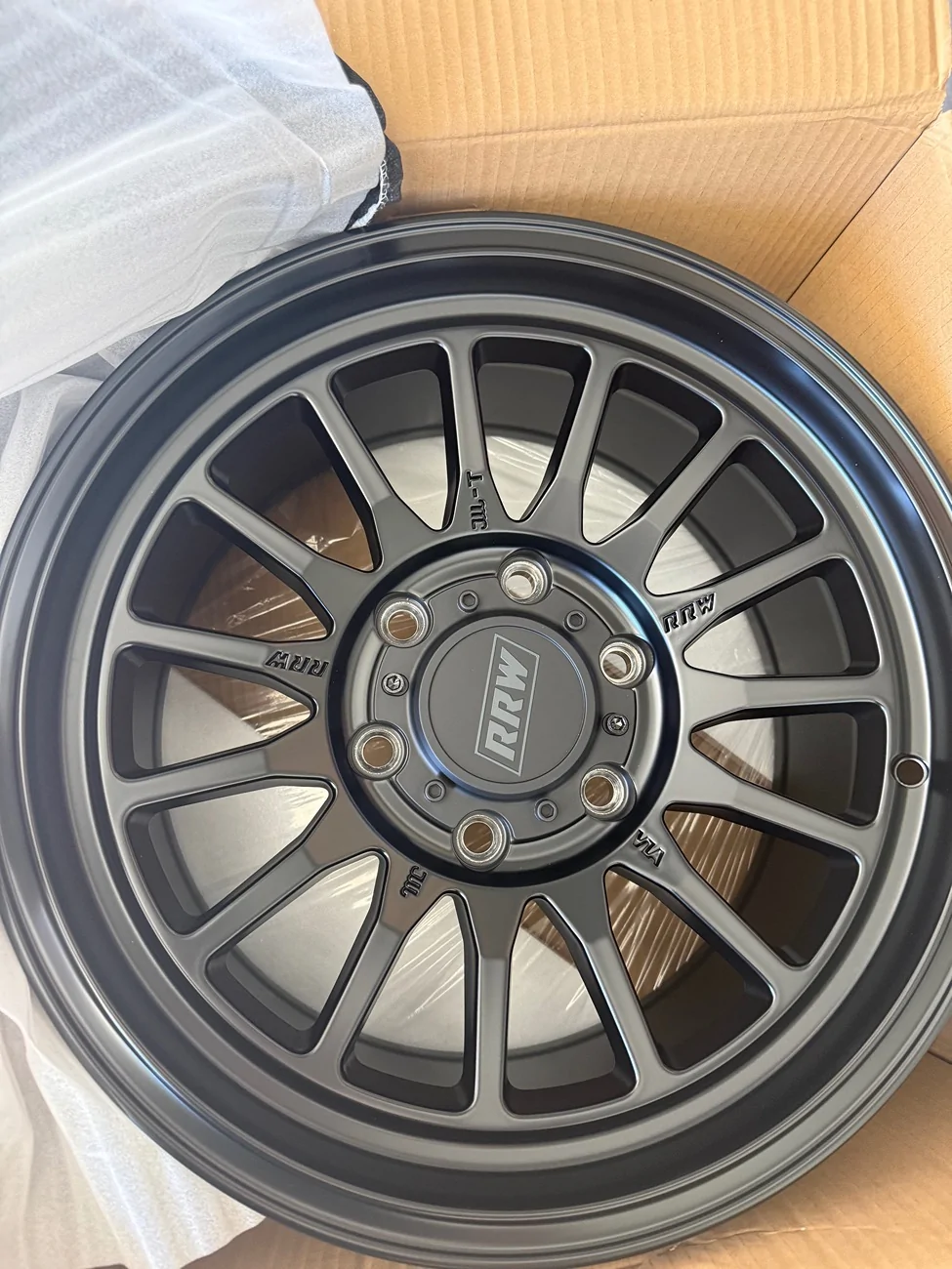 2025 2026 4runner 6th gen RRW Wheels Arrived!!! IMG_9808