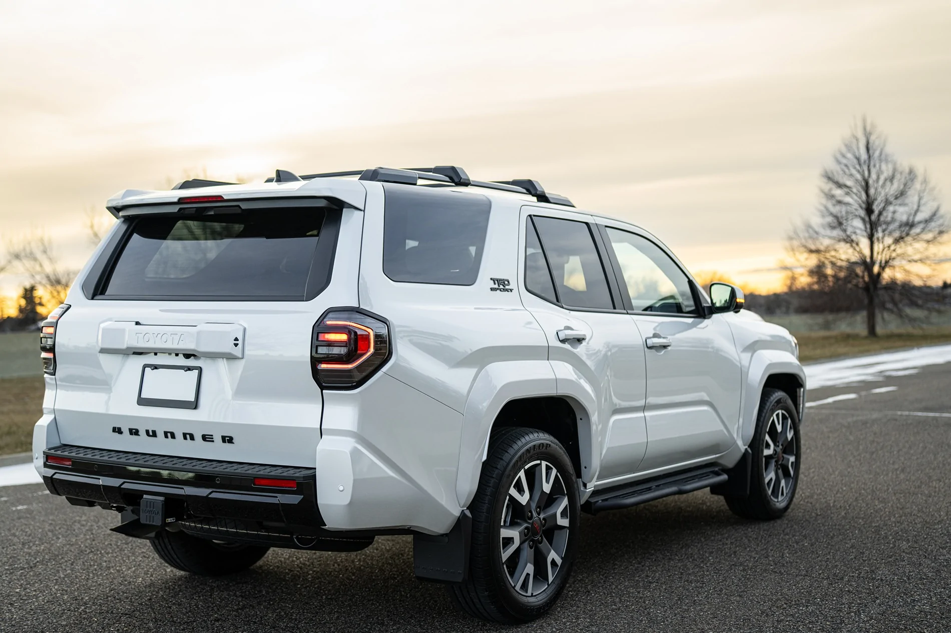 2025 2026 4runner 6th gen FS: Stock mud flaps / $50 shipped IronBison Steps Installed_01