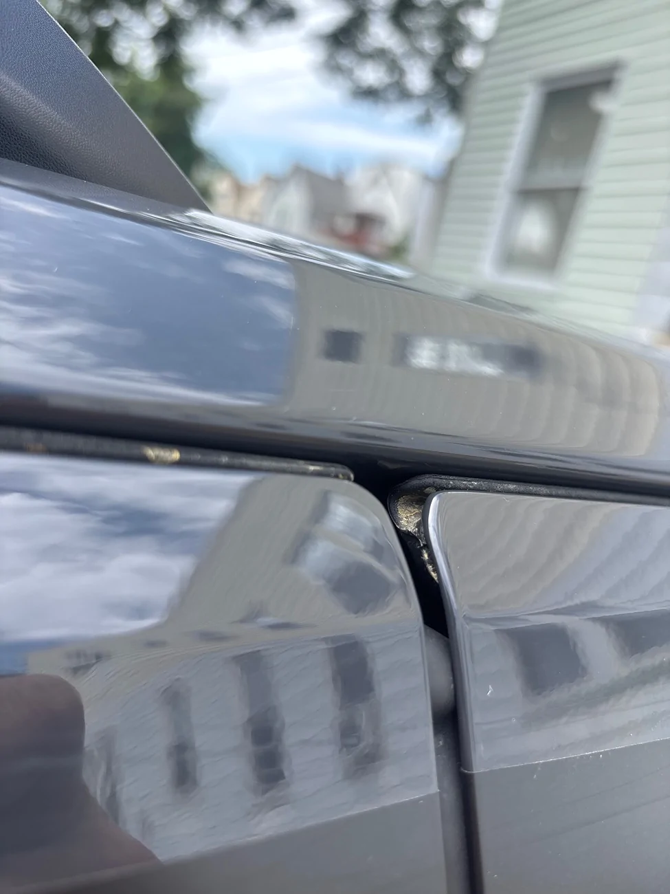 2025 2026 4runner 6th gen Cleaning door jams/behind rubber seal, and window seals. imag