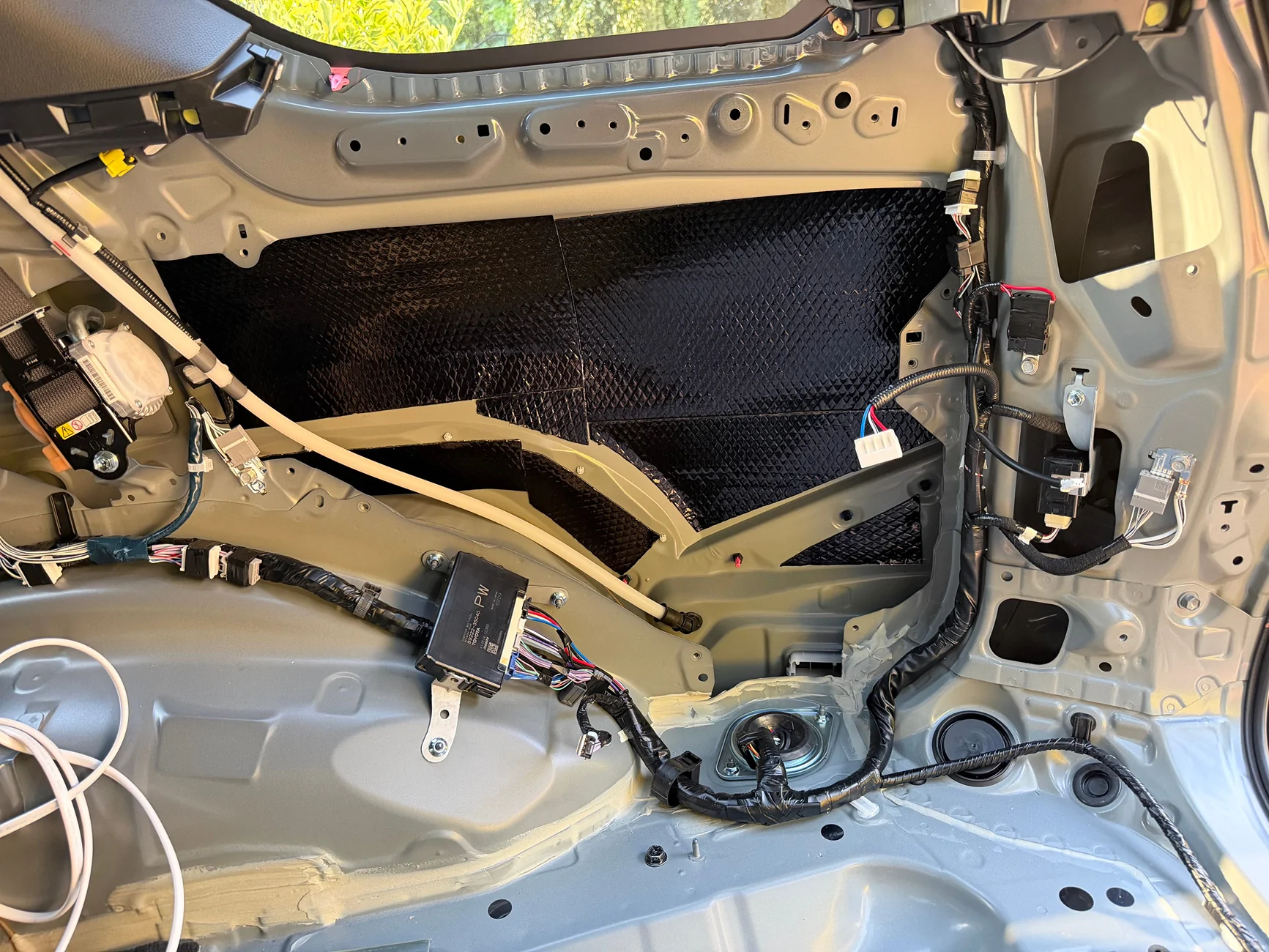 2025 2026 4runner 6th gen OEM Subwoofer Upgrade Finished! (Kicker Sub Replacement) IMG_6055