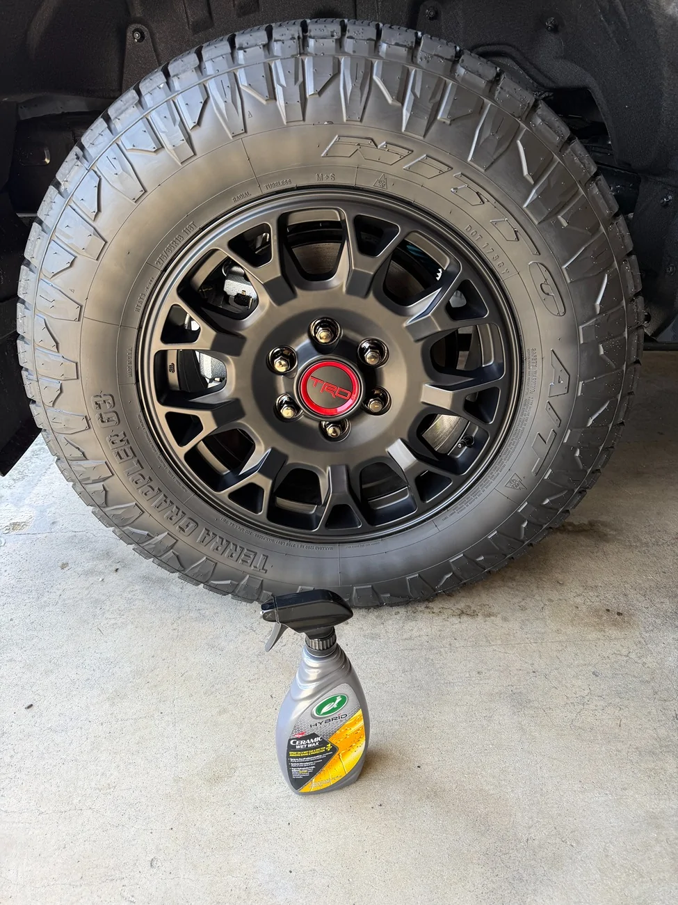 2025 2026 4runner 6th gen Your favorite tire for both looks and performance? ceramic wheel