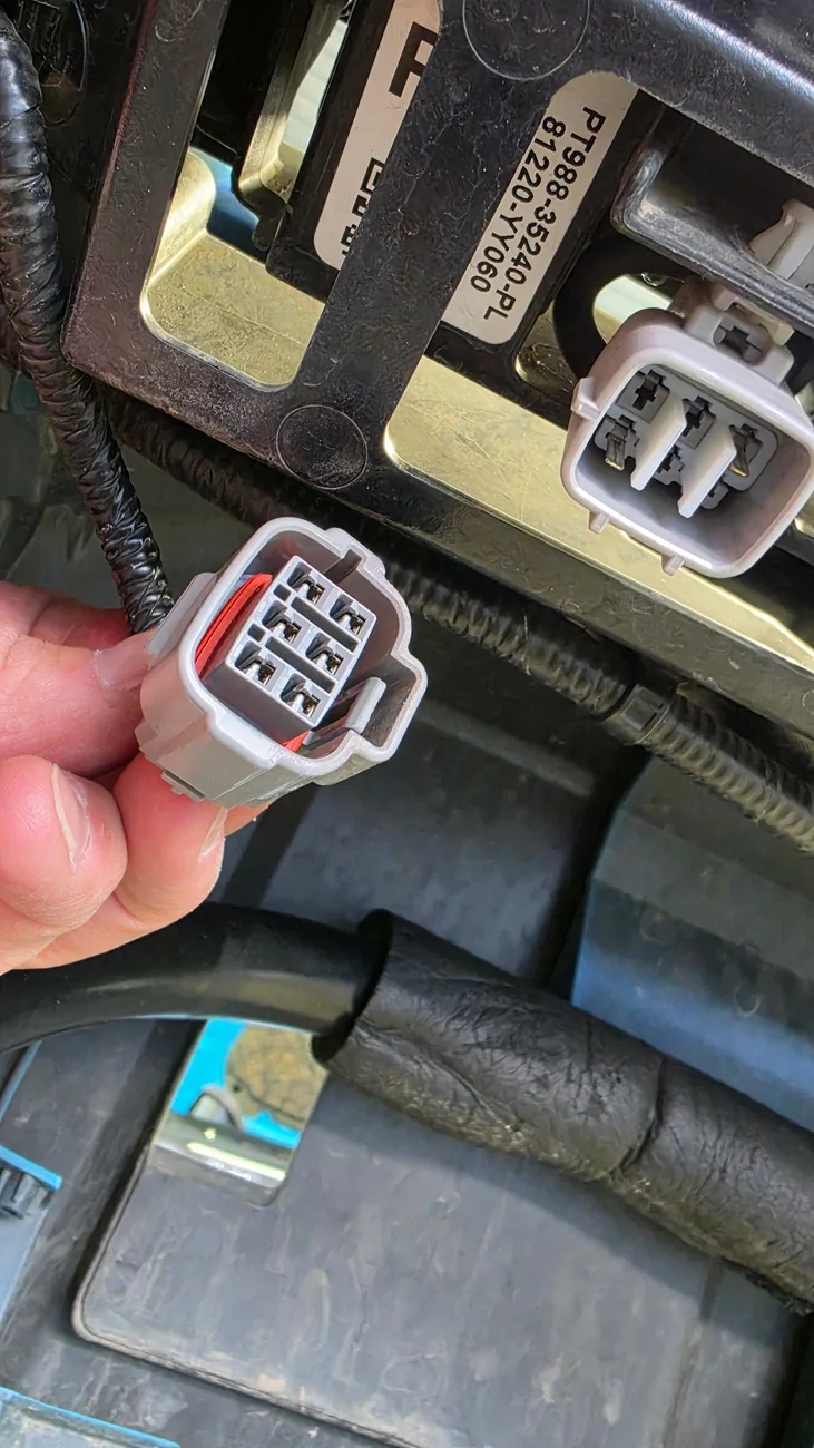2025 2026 4runner 6th gen Diode Dynamic SS6 kit am I missing something? 20260519_112018