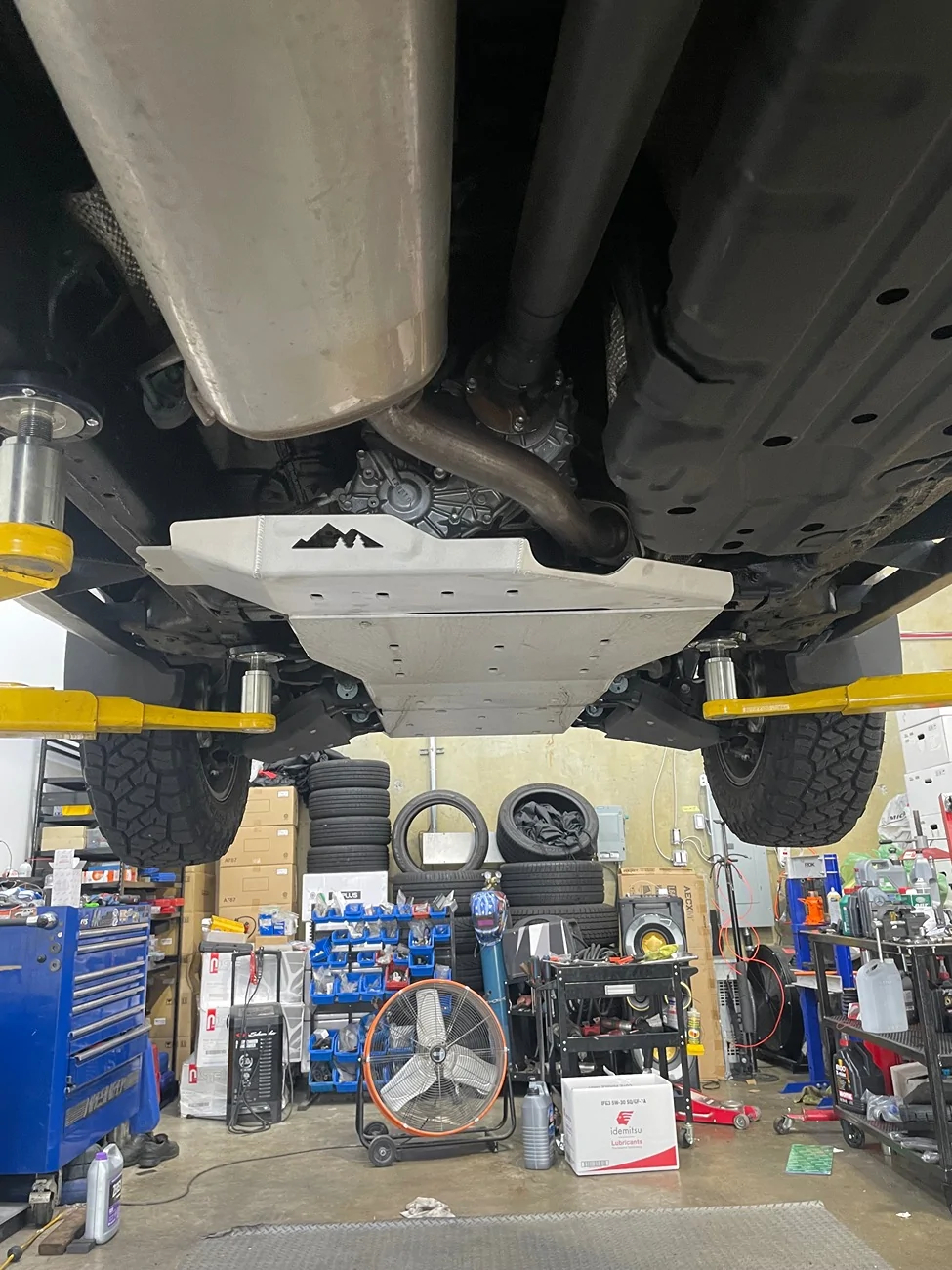 2025 2026 4runner 6th gen Skid Plates Part Numbers - Rear differential skid plate + front & transfer case skid install 1784978296499-0