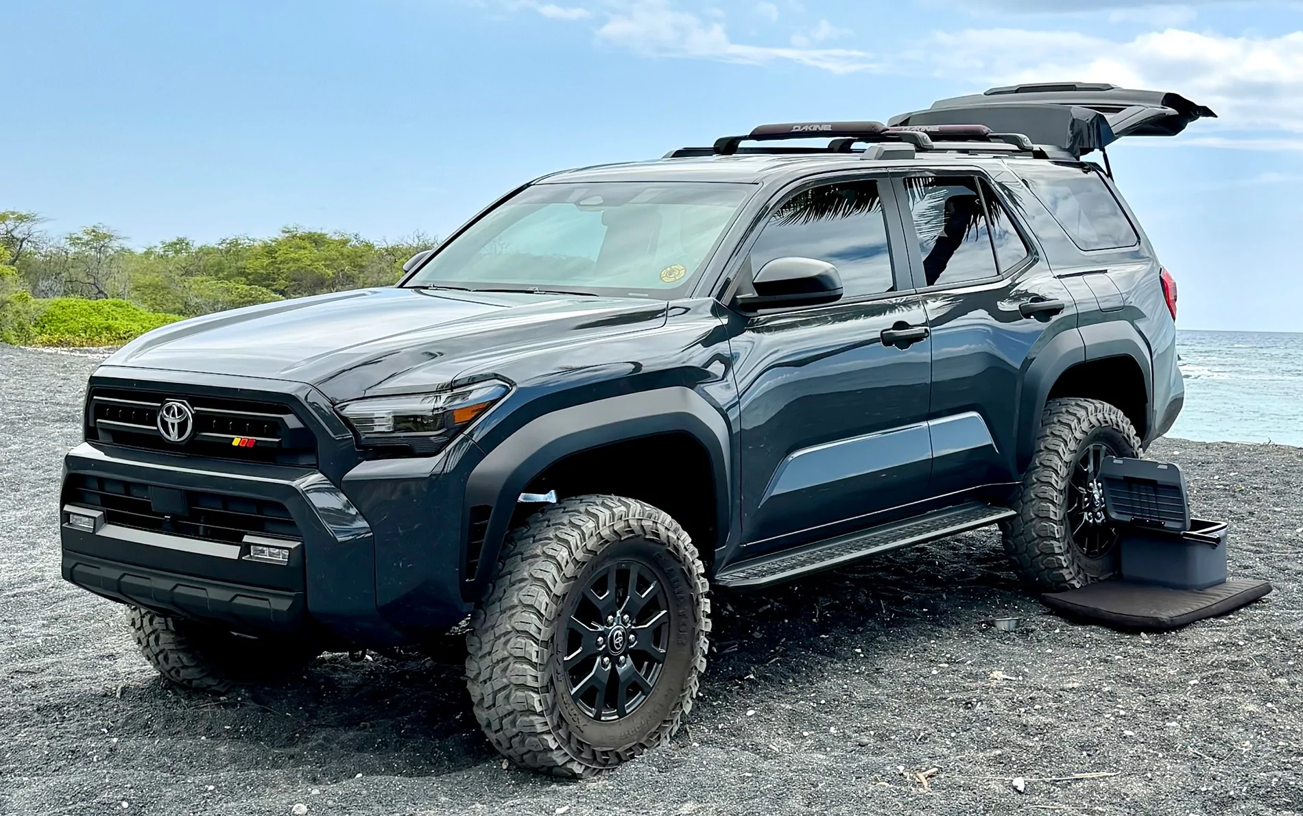 2025 2026 4runner 6th gen Crossbar pads for surfboards IMG_9931