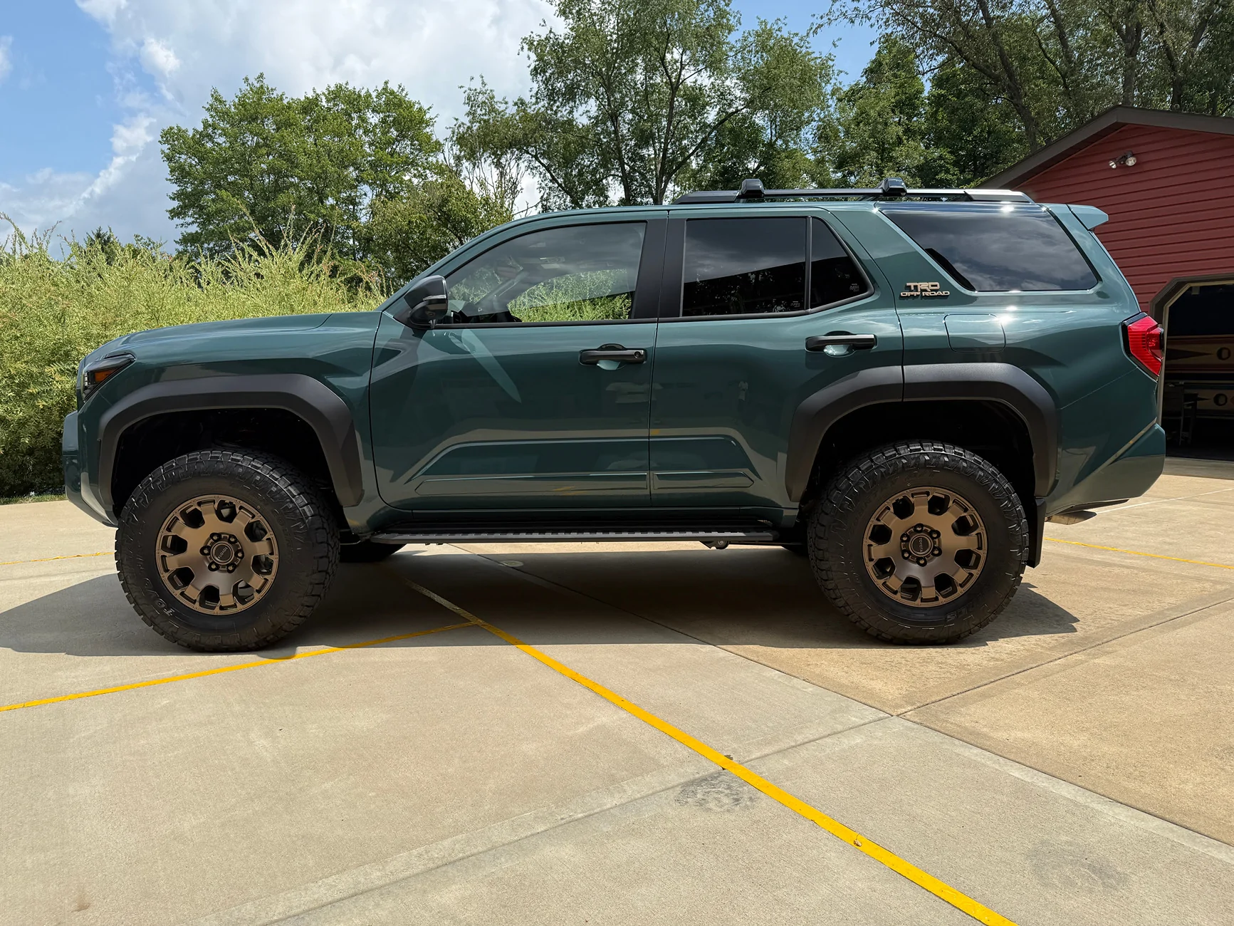 2025 2026 4runner 6th gen Aftermarket Wheels, Bigger Tires, Lift Kits (Compilation) for 2025+ 4Runner 6th Gen -- Add Yours! IMG_9689