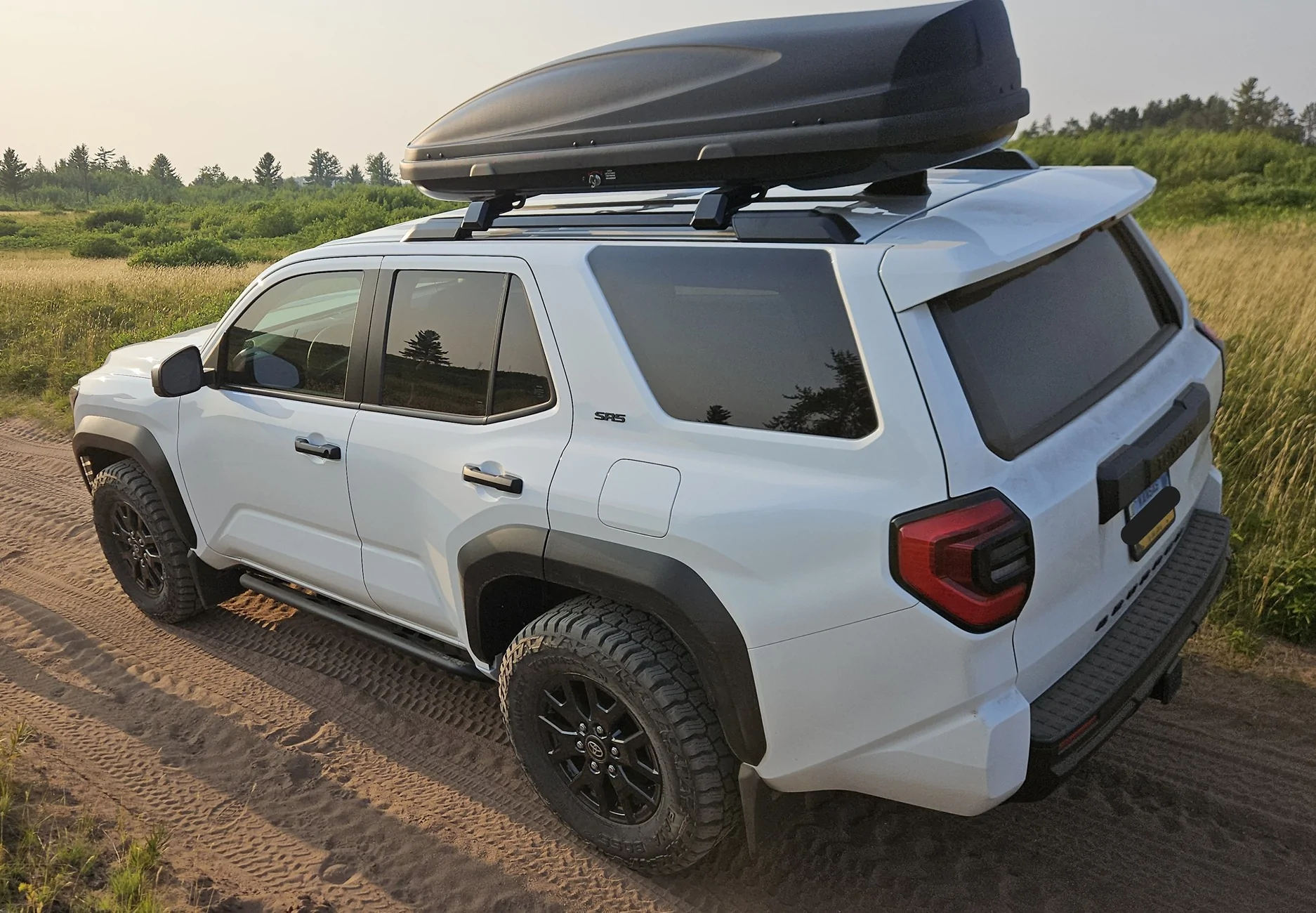 2025 2026 4runner 6th gen ICE CAP WHITE Photos 4Runner 6th Gen (2025+) 6g4r Wi Pic
