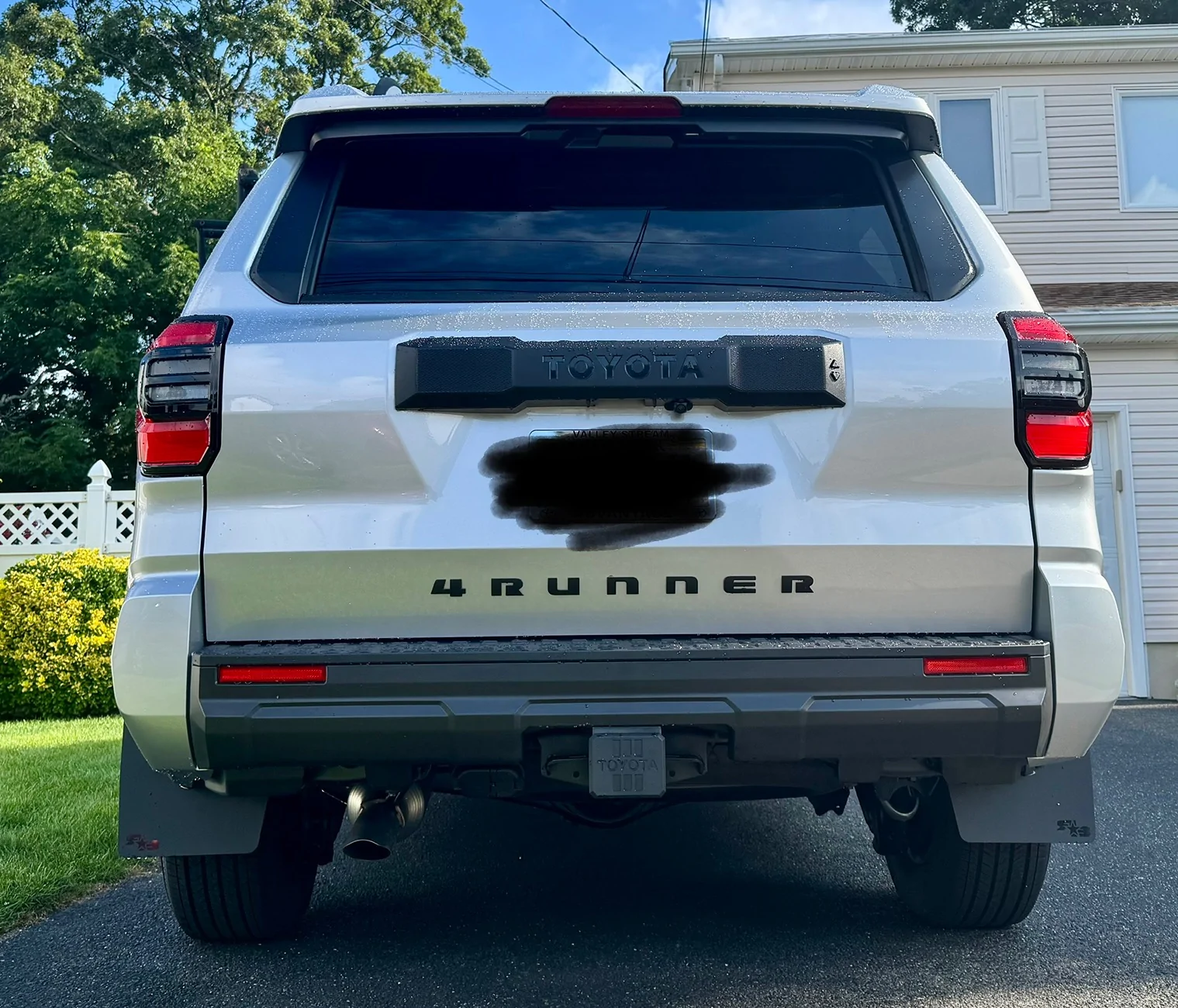 2025 2026 4runner 6th gen 2026 Trailhunter mud flaps for Maine winters - looking for owner experiences IMG_9982