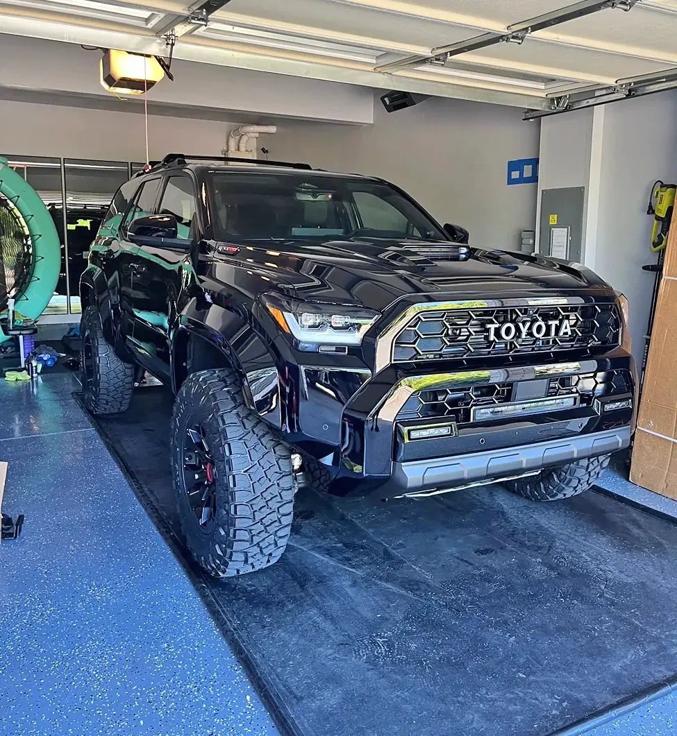 2025 2026 4runner 6th gen TRD Pro on Toyo Open Country RT Pro tires 295/70/18 TRD Pro on Toyo Open Country RT Pro tires 295:70:18 1