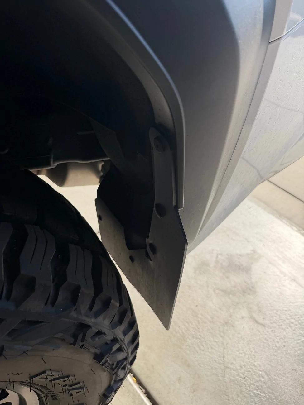 2025 2026 4runner 6th gen Pushing/repinning the fender lining forward to gain clearance? IMG_0288