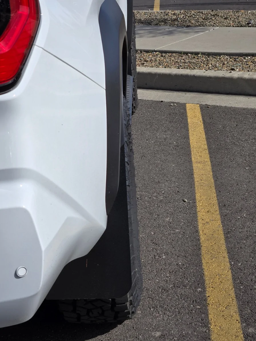 2025 2026 4runner 6th gen Length difference of OEM and Flexible/Urethane (RokBlokx/Rally Armor) Mudflaps? Poke4 Tufskinz