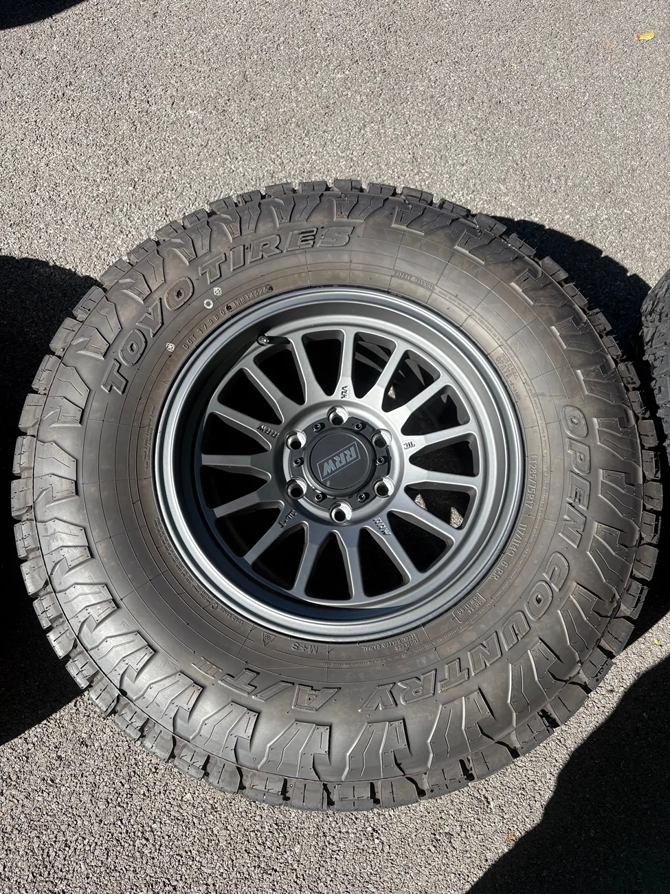2025 2026 4runner 6th gen SOLD RRW RR7-S matte gunmetal 285/75/17 Toyo open country AT3 $1800 IMG_2563