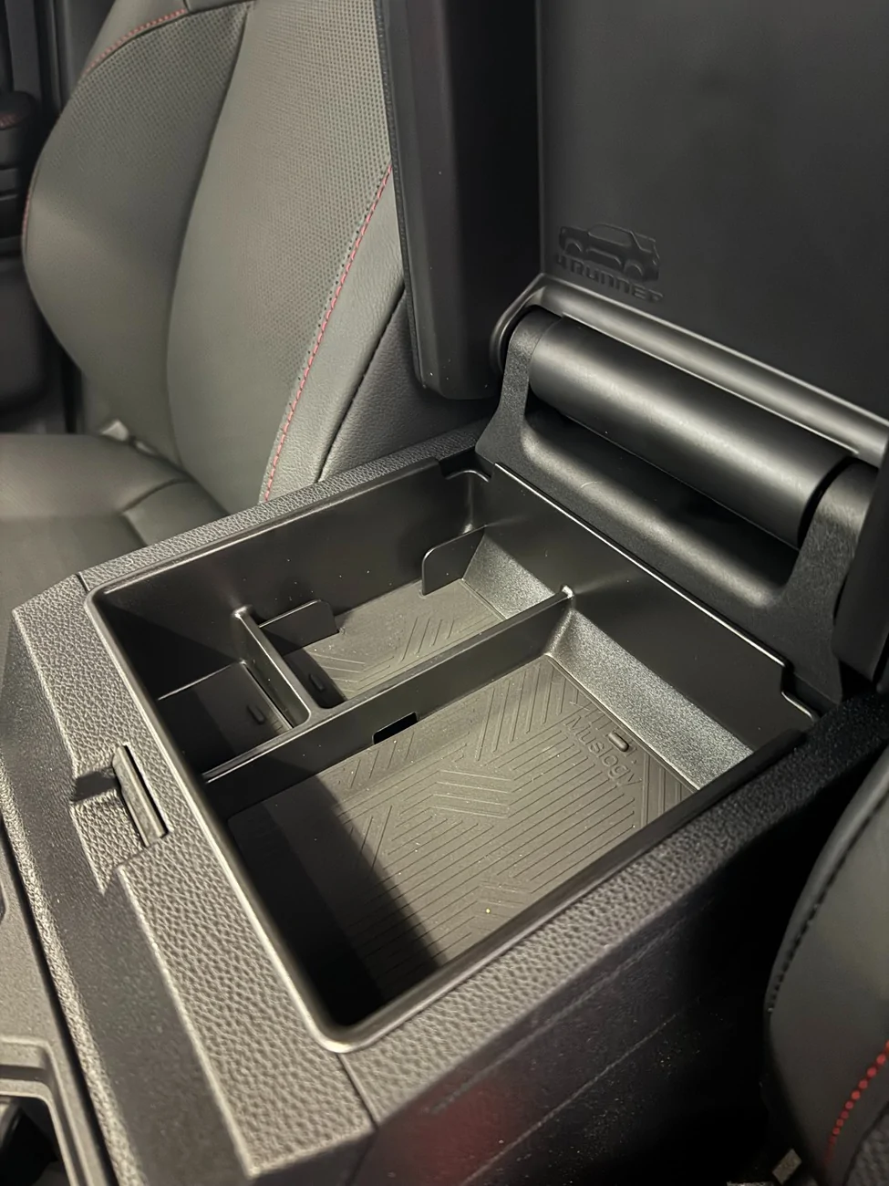 2025 2026 4runner 6th gen Muslogy Center Console Organizer - Perfect Addition Muslogy organizer_2