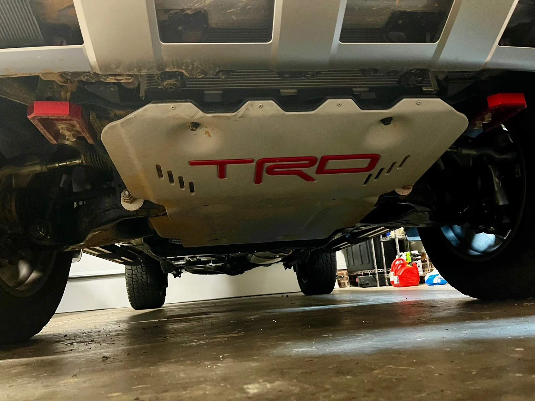 2025 2026 4runner 6th gen Final decision: RC skid plates vs Toyota LC and transfer case 1786400123410-v