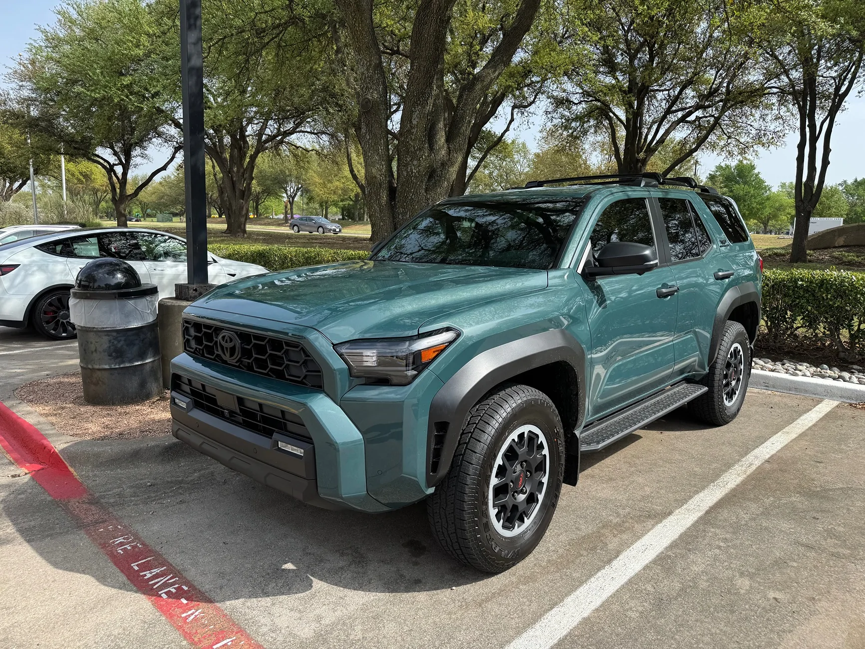 2025 2026 4runner 6th gen Anyone wanna trade for my matte black valence panels? IMG_2775