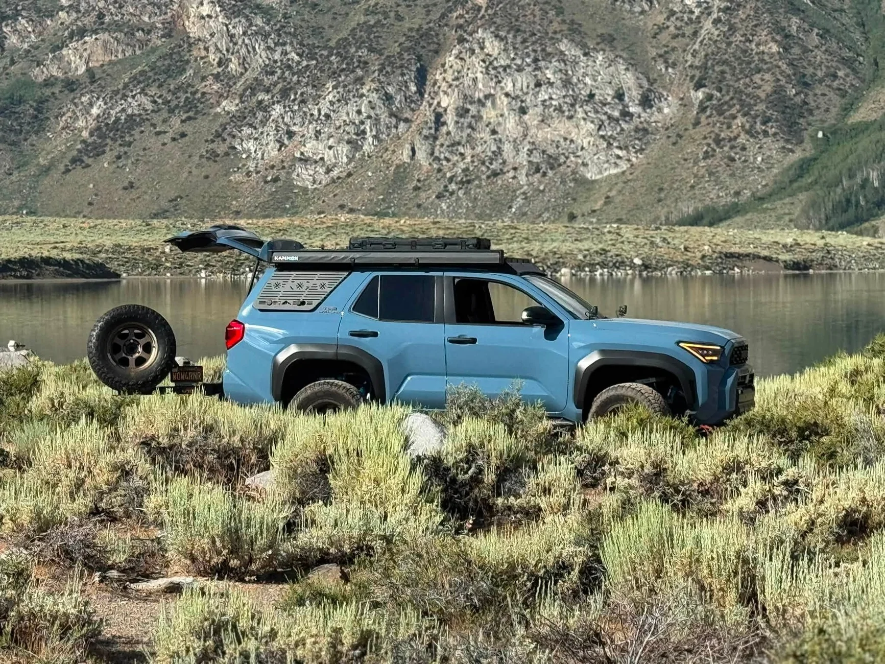 2025 2026 4runner 6th gen HERITAGE BLUE Photos 4Runner 6th Gen (2025+) IMG_3937