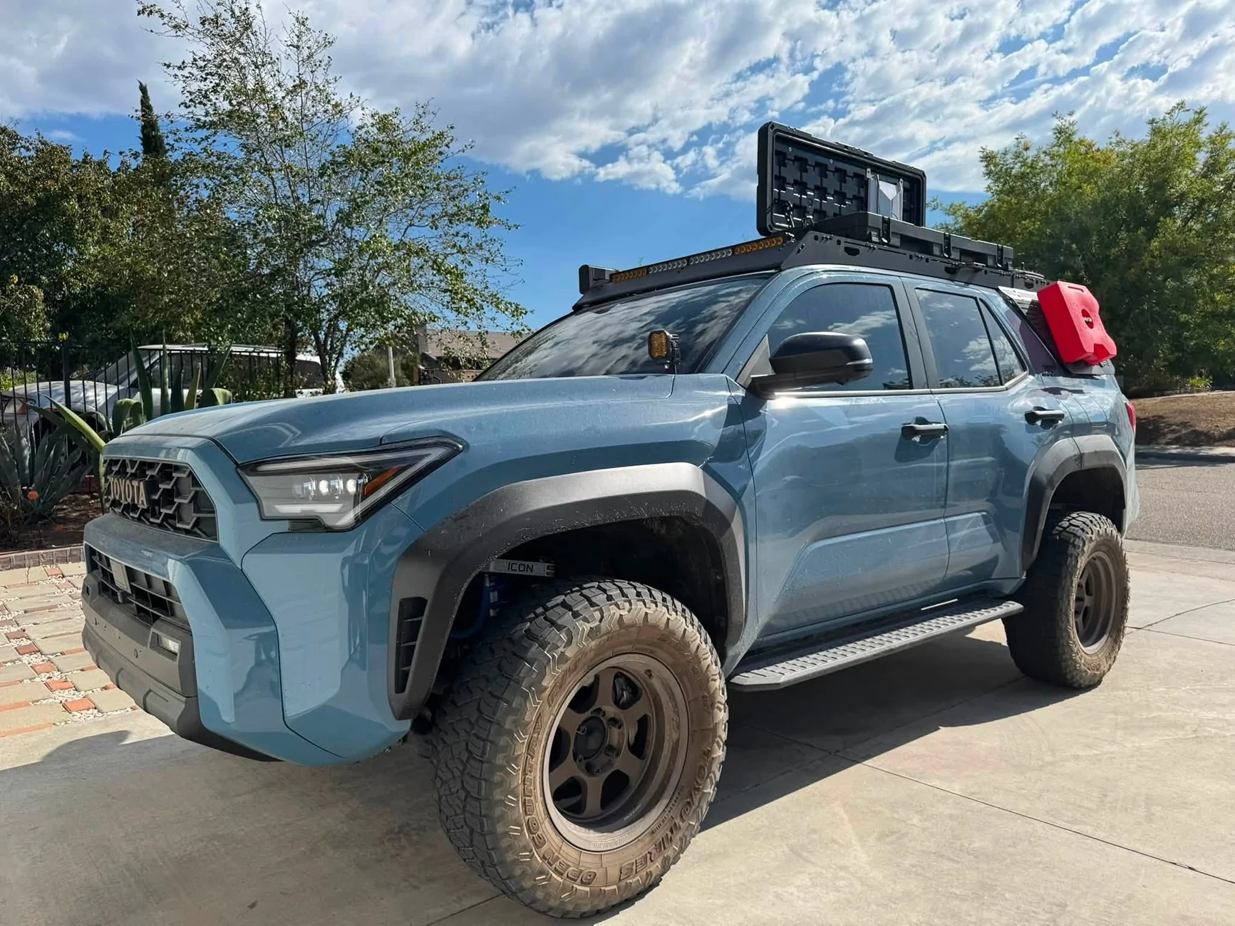 2025 2026 4runner 6th gen HERITAGE BLUE Photos 4Runner 6th Gen (2025+) 38872-b4e1b3babf9751bb1c87299216584017