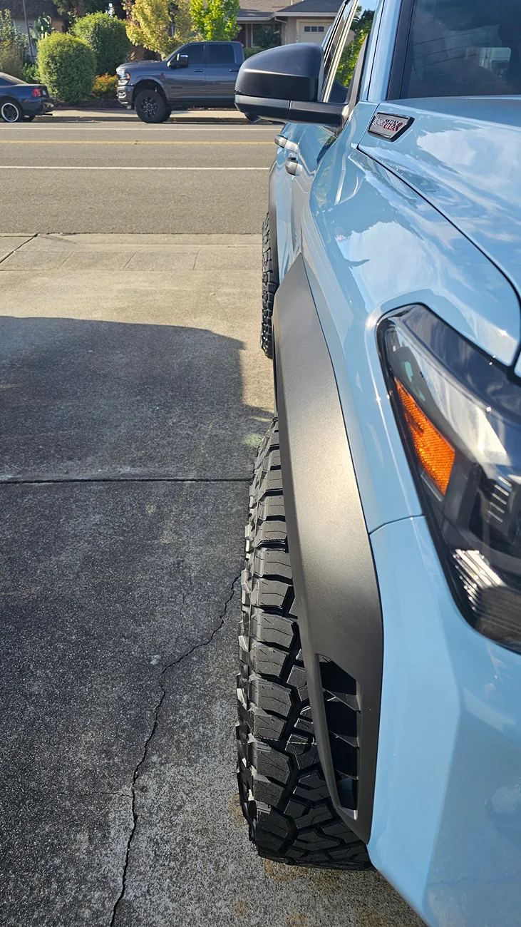 2025 2026 4runner 6th gen HERITAGE BLUE Photos 4Runner 6th Gen (2025+) 20260818_173123