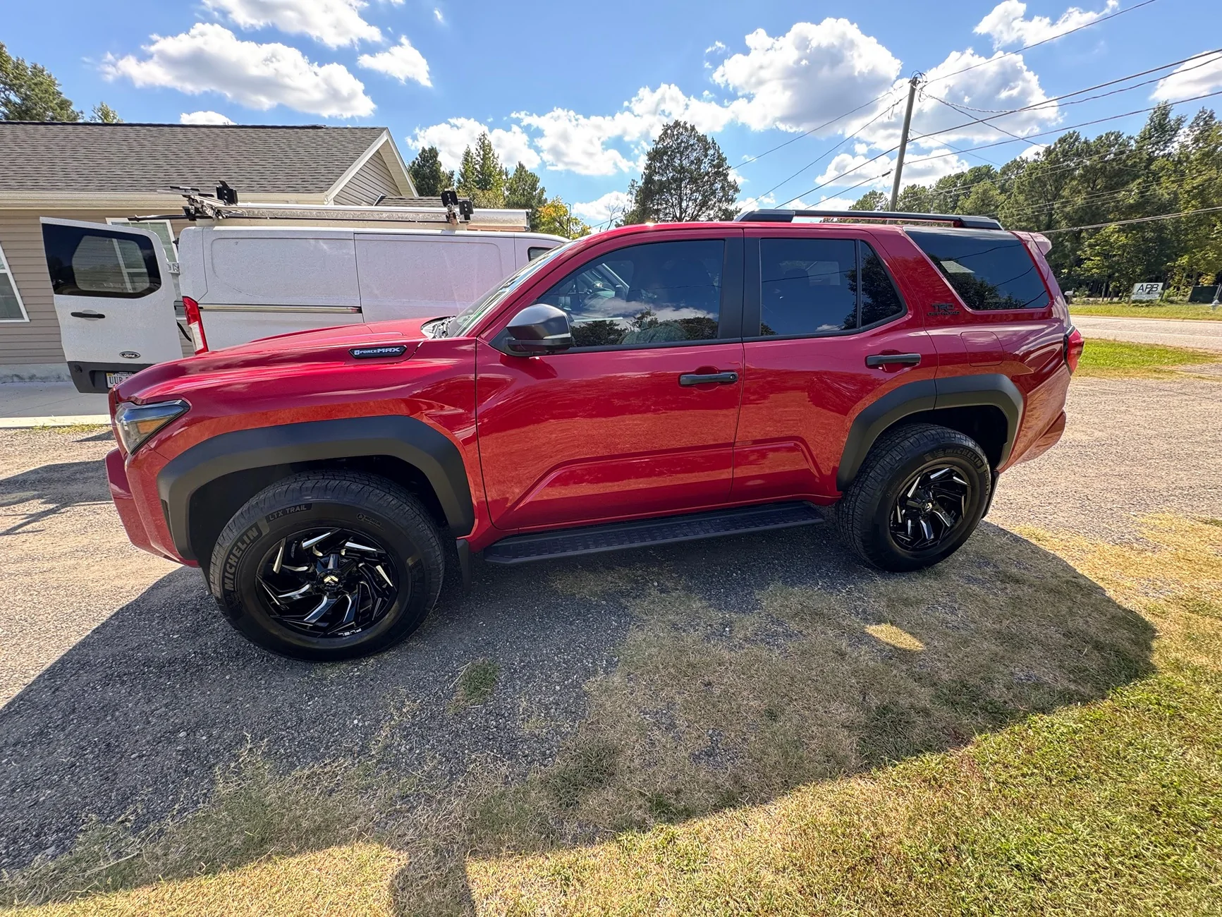 2025 2026 4runner 6th gen Stock 4Runner with 0 offset wheels? IMG_2307