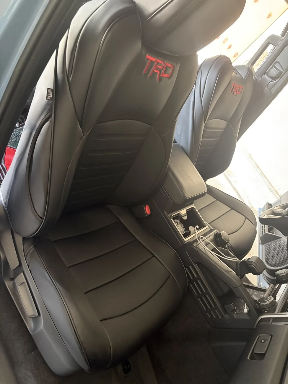 2025 2026 4runner 6th gen Lexland Black Seat Covers full set (7 seater) 1cb54b24-86ed-4cab-aded-4c14e7a91a45