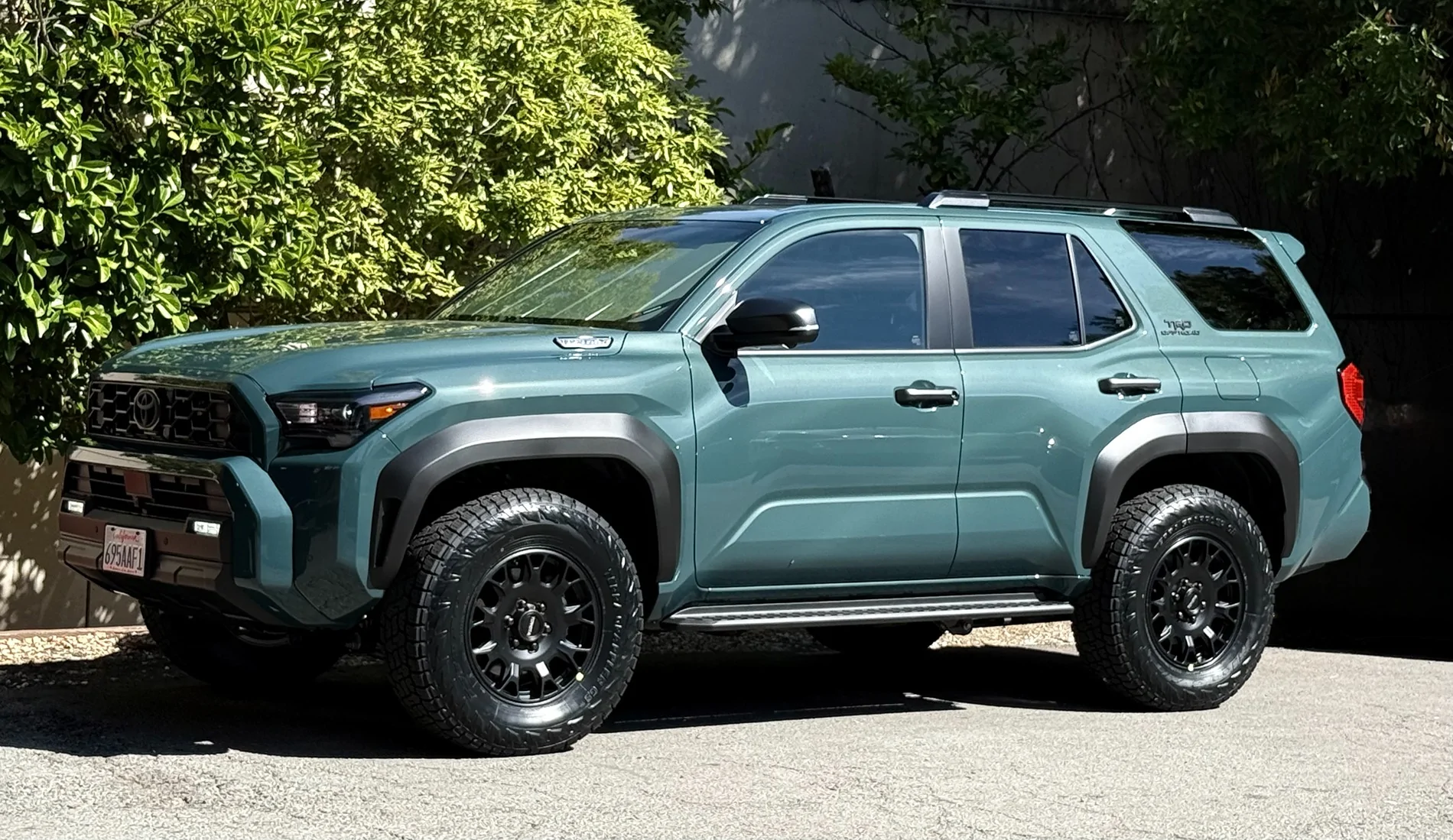 2025 2026 4runner 6th gen Will  275/70/18 fit on a 2026 SR5 without rubbing or mods? IMG_2475