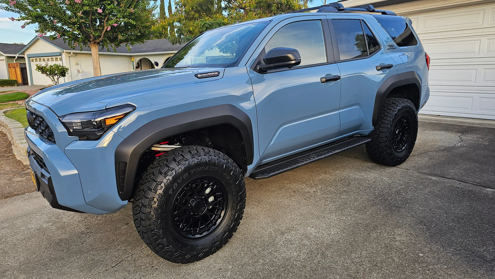 2025 2026 4runner 6th gen HERITAGE BLUE Photos 4Runner 6th Gen (2025+) trd 2.5%22 lift kit installed 1