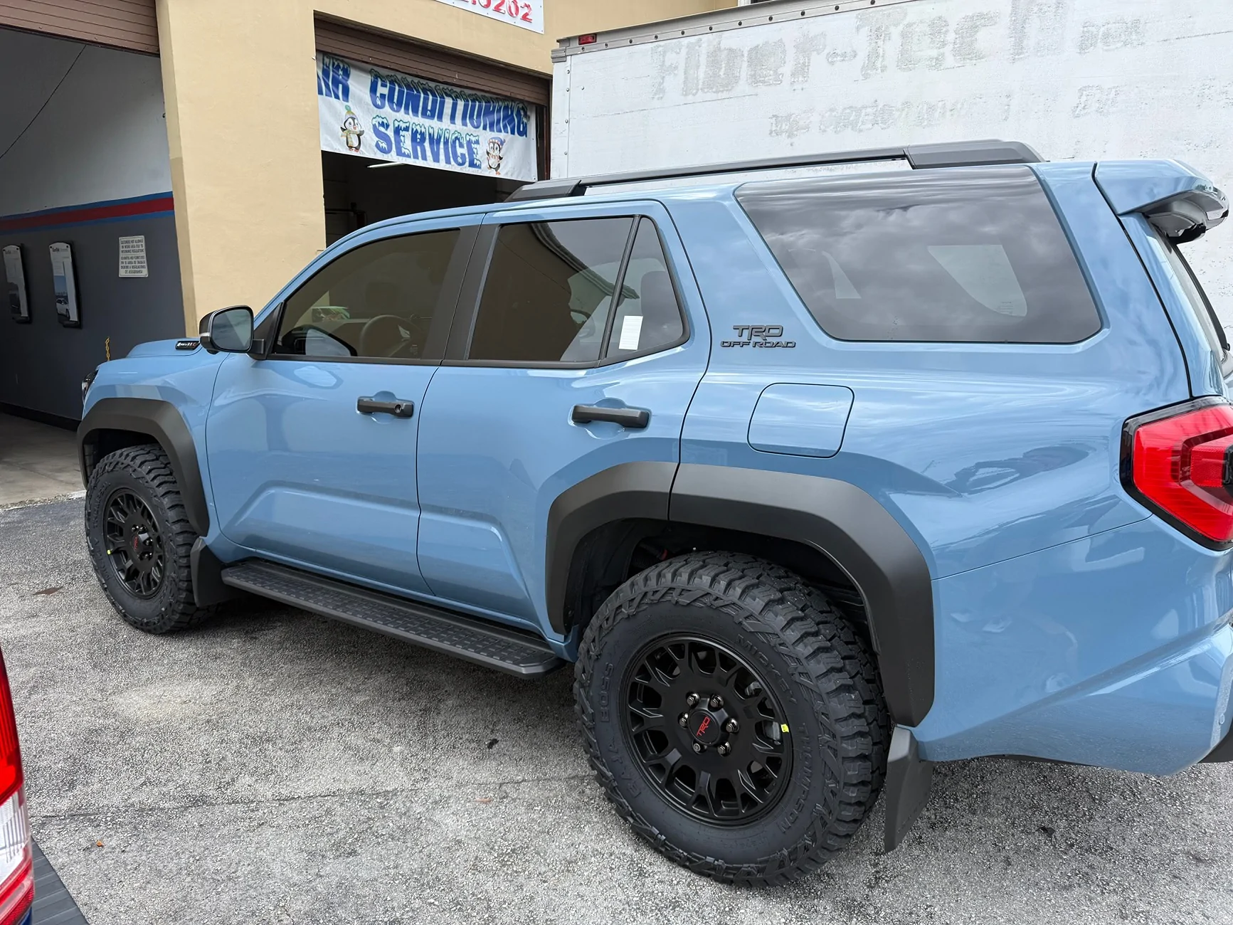 2025 2026 4runner 6th gen HERITAGE BLUE Photos 4Runner 6th Gen (2025+) IMG_7121