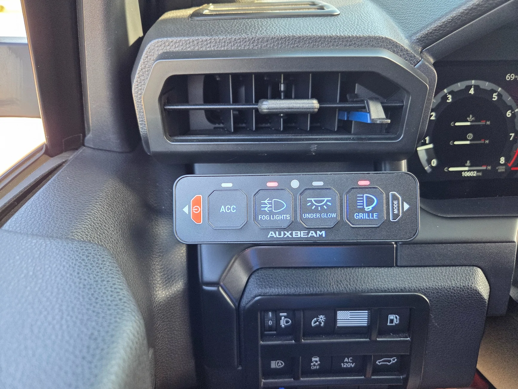2025 2026 4runner 6th gen Fuse Box Cover with notches Engine Compartment 20260823_093230