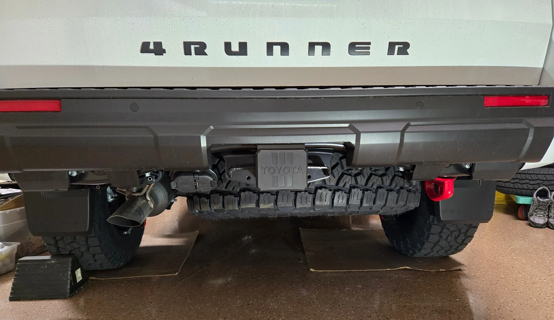 2025 2026 4runner 6th gen KO3 E load 285/70R18 Spare Tire Fit Test Toyo1