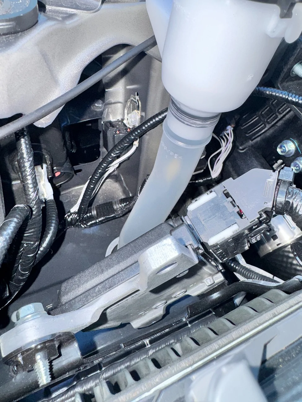 2025 2026 4runner 6th gen Install full aux harness possible ? IMG_3012