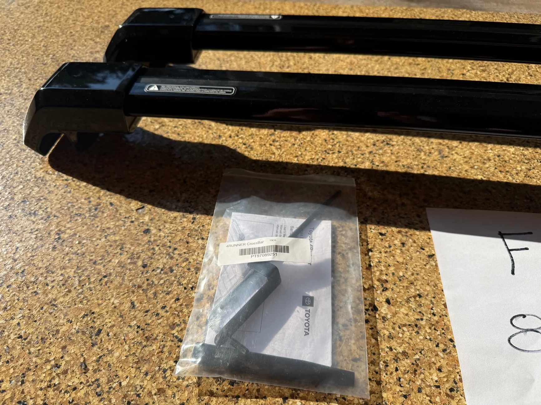 2025 2026 4runner 6th gen WTS: OEM Cross Bars IMG_2125