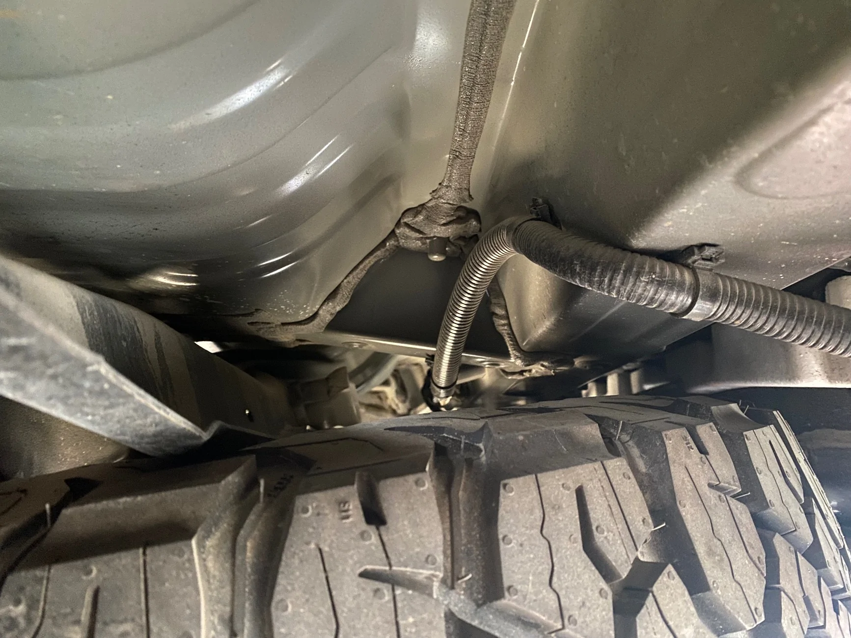 2025 2026 4runner 6th gen KO3 E load 285/70R18 Spare Tire Fit Test IMG_3619