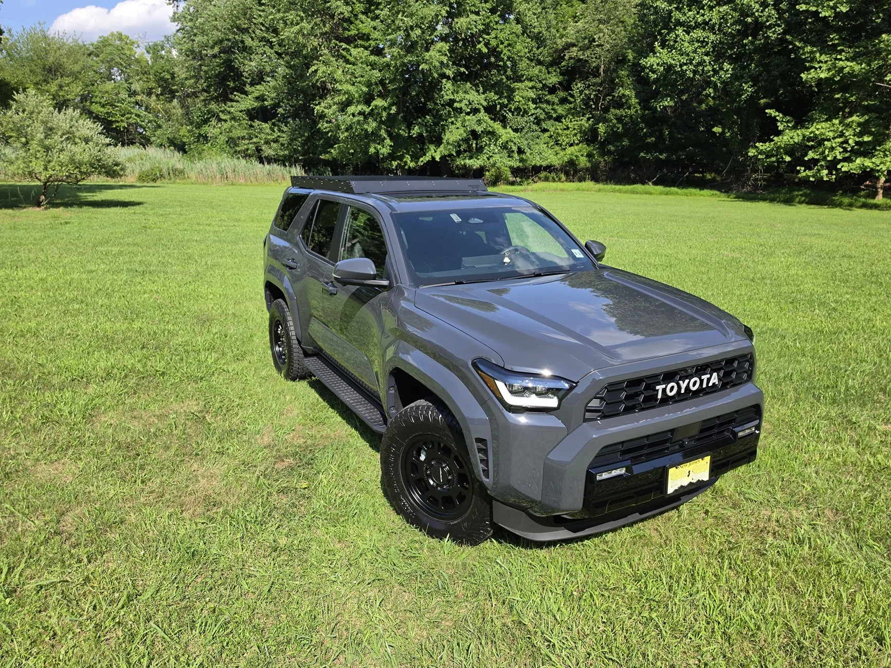 2025 2026 4runner 6th gen Limited Trim Chrome Delete Complete (Heritage Grill, Gloss Black Front Valence, Powder Coated Black Wheels & More) 20260713_161207A