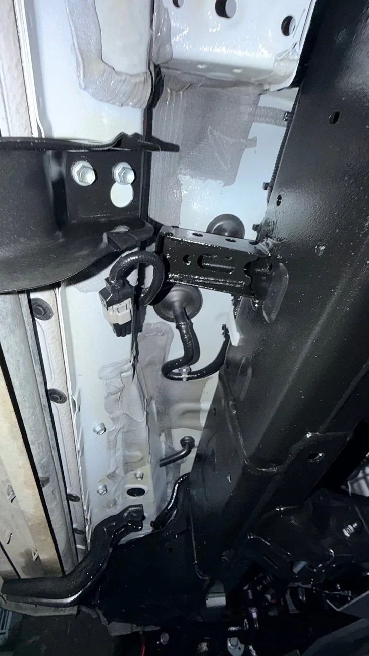 2025 2026 4runner 6th gen Powered Step connections - mod for lighting IMG_6165