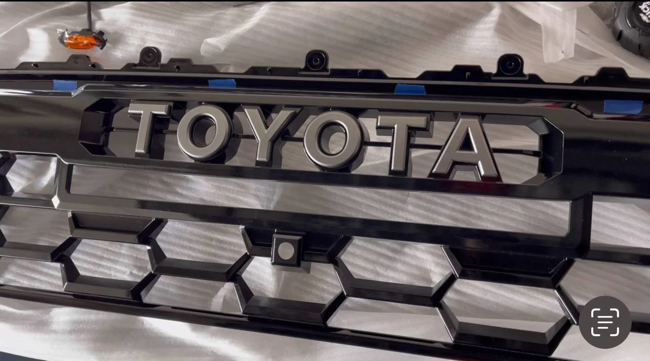 2025 4runner 6th gen Heretic light bar, Baja fog lights & Raptor aftermarket lights installed in TRD Pro grill img_6048-jpeg