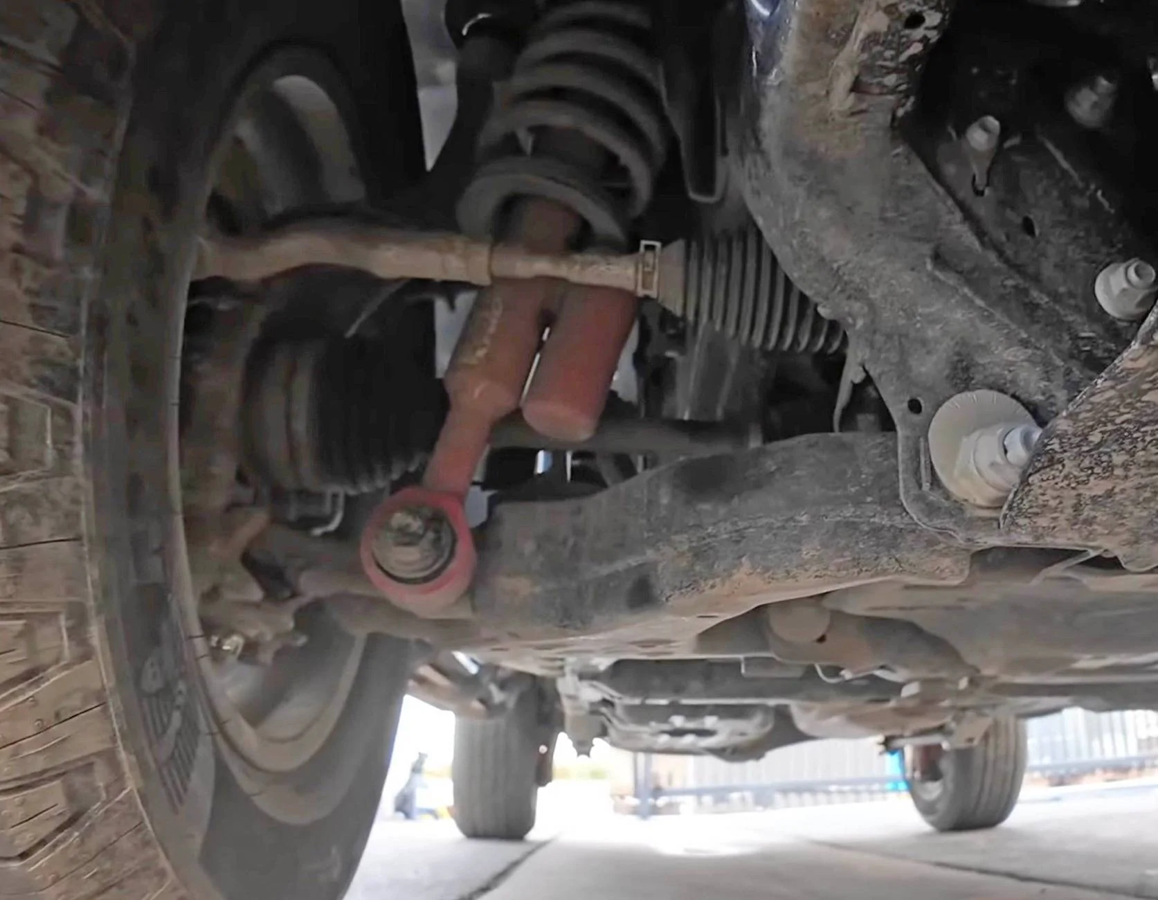 2025 4runner 6th gen Cutting Edge TRD Off-Road (Non-Premium) 2025 4Runner first look -- exterior, interior, cargo area, underbody, suspension, engine bay, roof rails 2025 4runner TRD Off-Road underbody undercarriage suspension 2