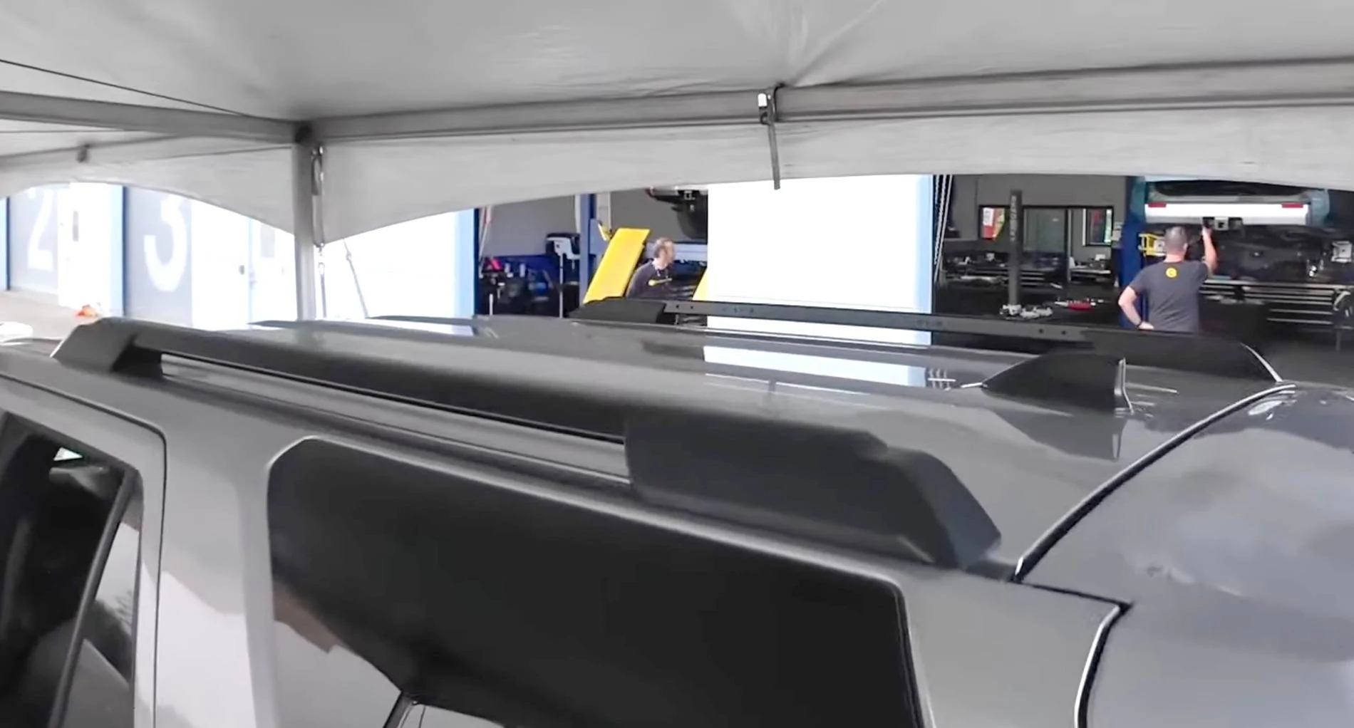 2025 4runner 6th gen Cutting Edge TRD Off-Road (Non-Premium) 2025 4Runner first look -- exterior, interior, cargo area, underbody, suspension, engine bay, roof rails 2025 toyota 4runner roof rails