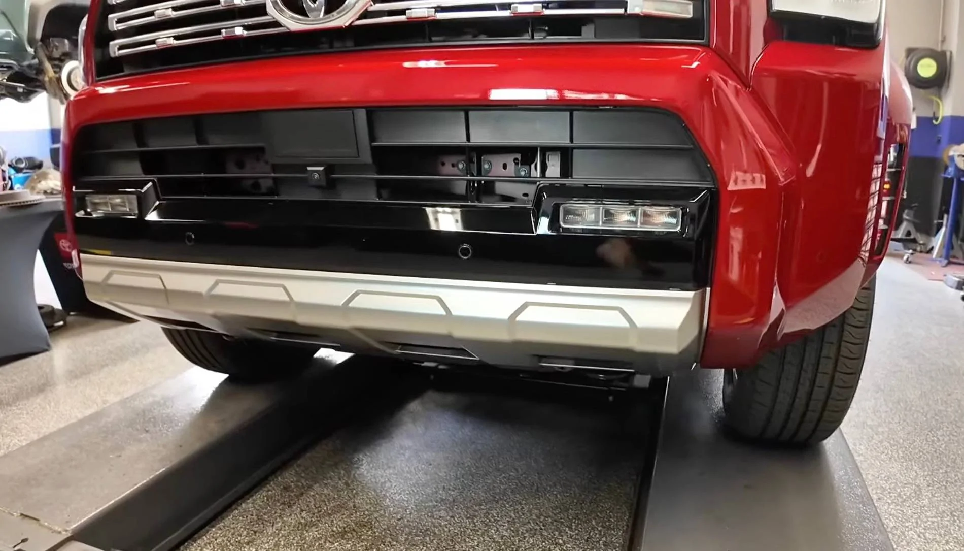 2025 4runner 6th gen 3rd Row Seats in 6th Gen 4Runner: Folded, Legroom, Headroom, Cargo Space -- in Limited Trim 2025 4Runner 6th Gen (Supersonic Red / Portobello) Screenshot 2024-11-19 at 3.56.25 PM