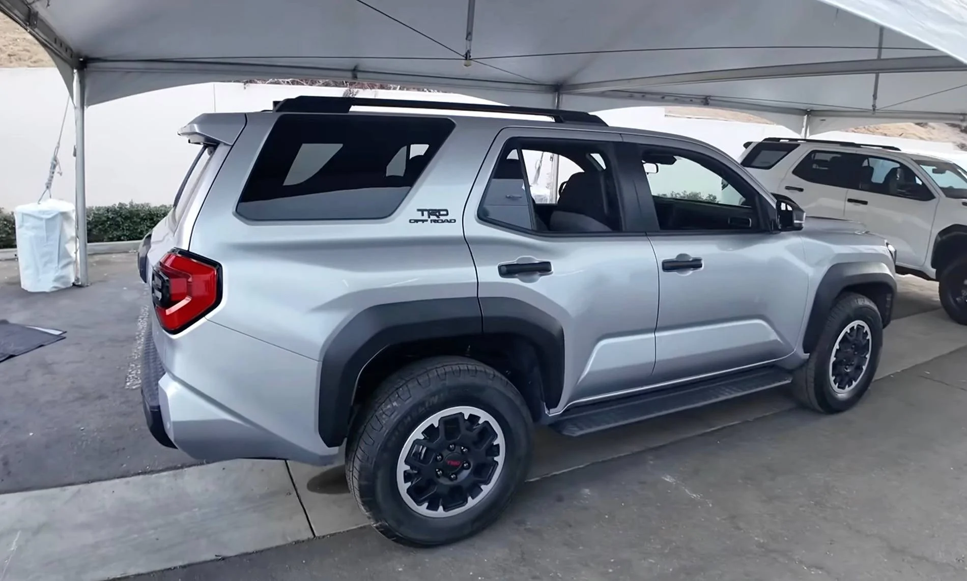 2025 4runner 6th gen CUTTING EDGE (Silver) Photos 4Runner 6th Gen (2025+) 4runner-trd-off-road-exterior-glacier-silver-3-jpg