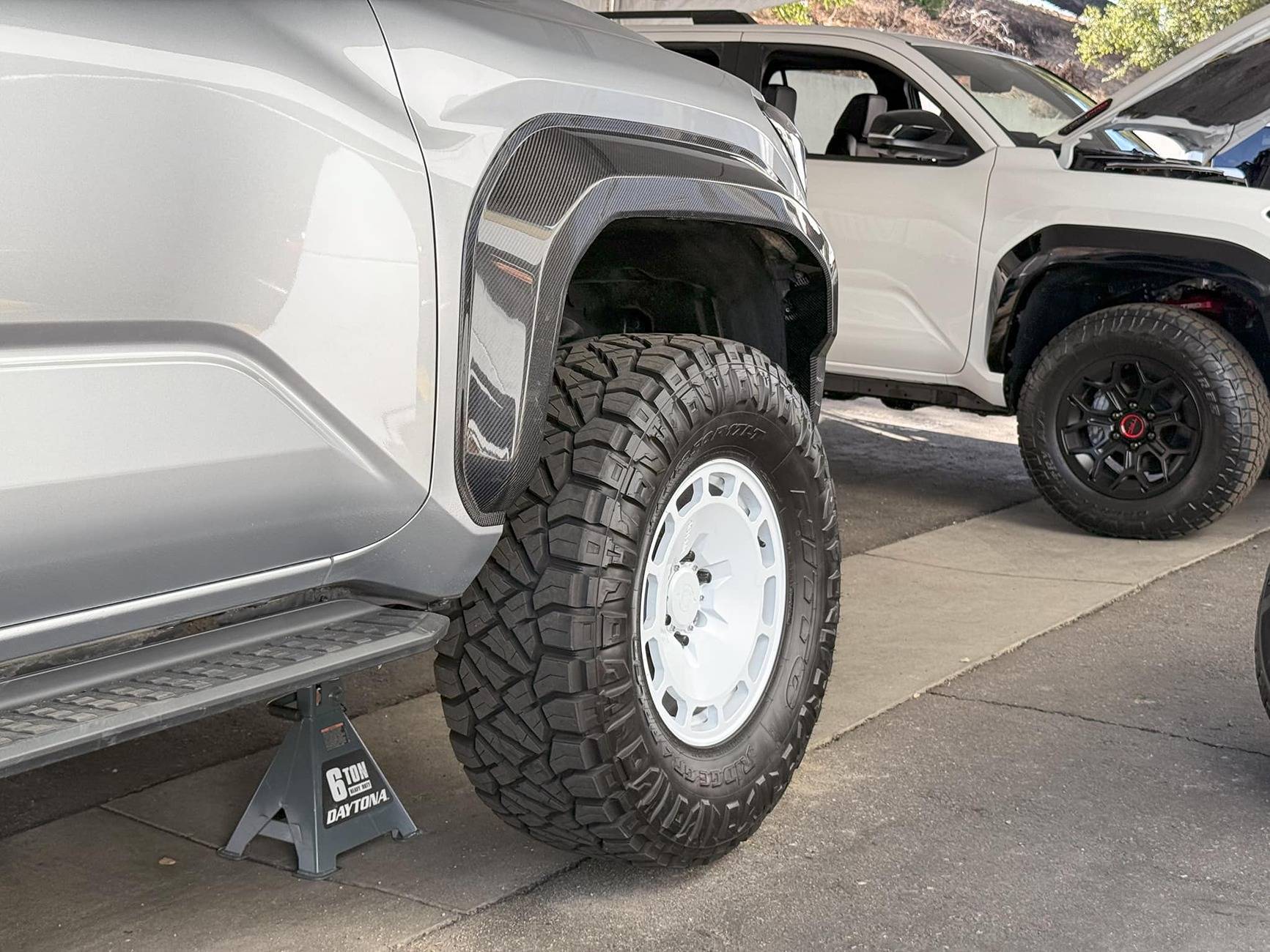 2025 4runner 6th gen CUTTING EDGE (Silver) Photos 4Runner 6th Gen (2025+) Cutting Edge Silver 2025 4Runner 6th Gen on 35%22 inch tires 35's on 2025 4Runner TRD Off-Road