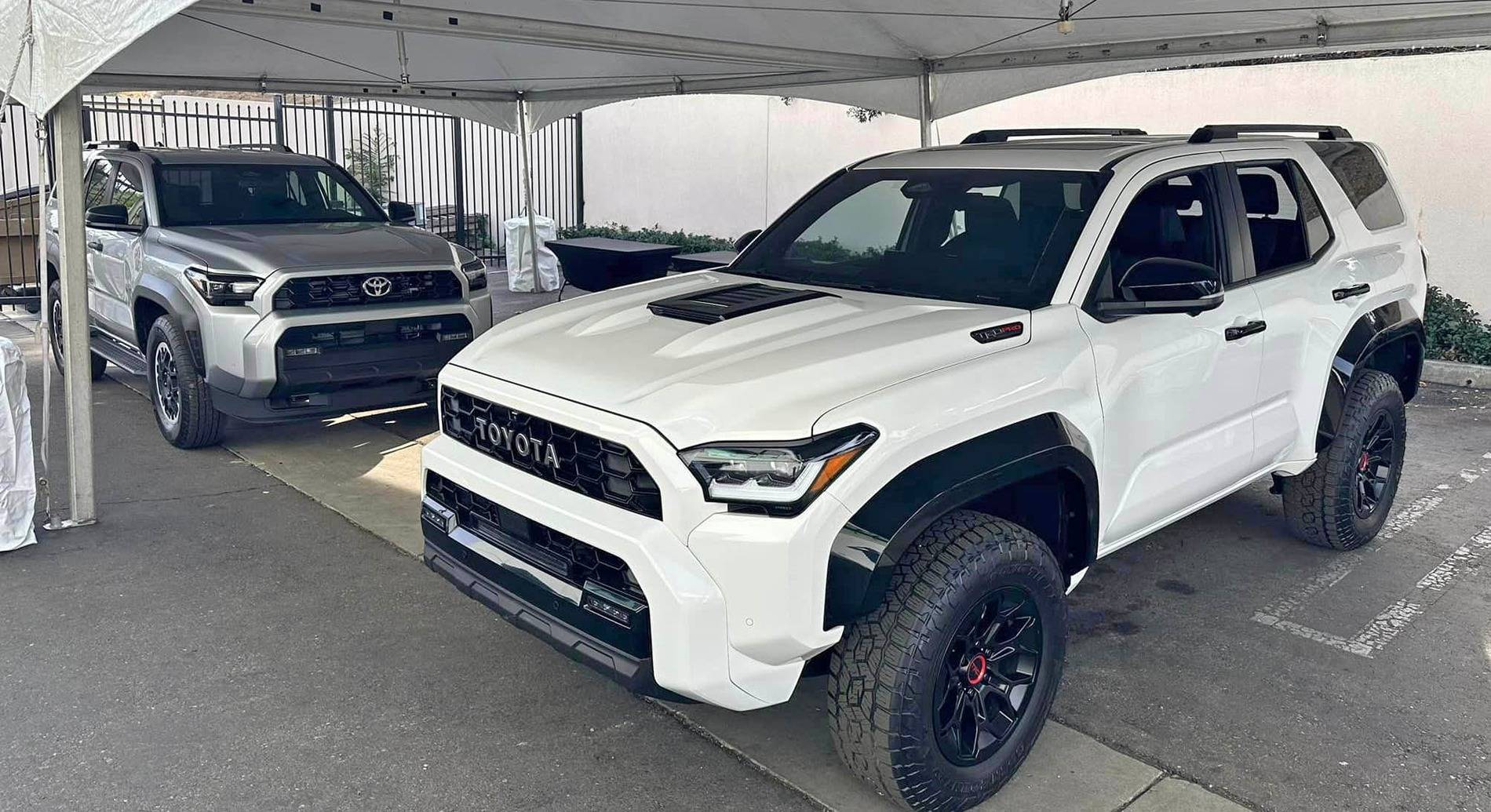 2025 4runner 6th gen ICE CAP WHITE Photos 4Runner 6th Gen (2025+) ice-cap-white-6th-gen-4runner-trd-pro-1-