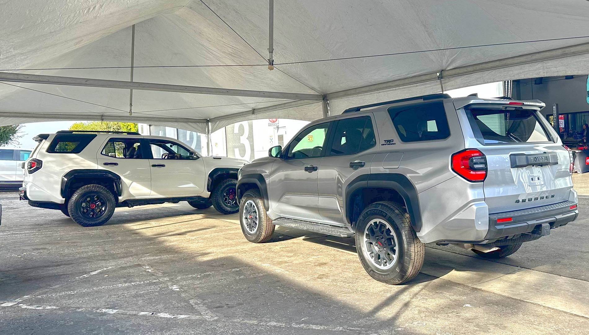 2025 4runner 6th gen CUTTING EDGE (Silver) Photos 4Runner 6th Gen (2025+) trd-pro-vs-trd-off-road-side-by-side-photos-1-