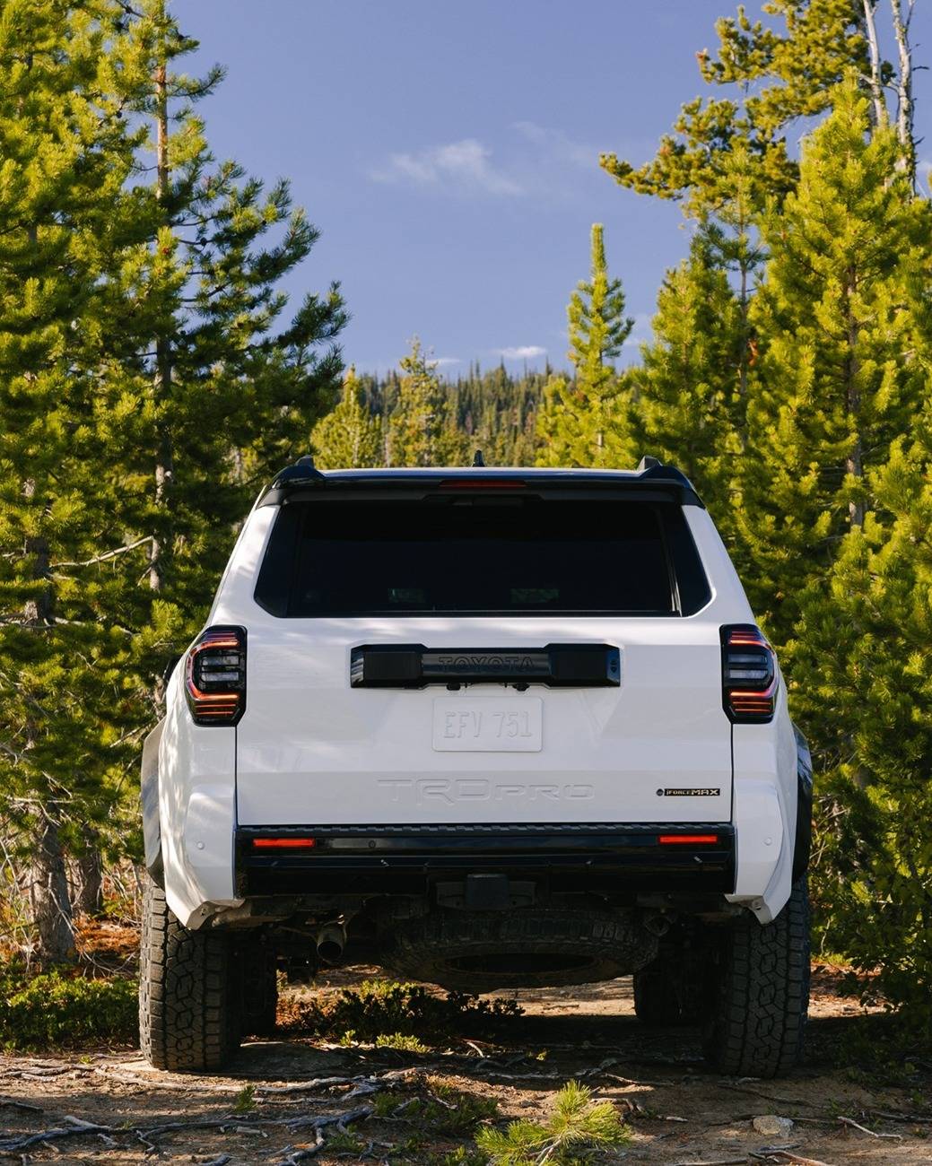 2025 4runner 6th gen ICE CAP WHITE Photos 4Runner 6th Gen (2025+) Ice Cap White TRD Pro 2025 4Runner 6th Gen Tires 3