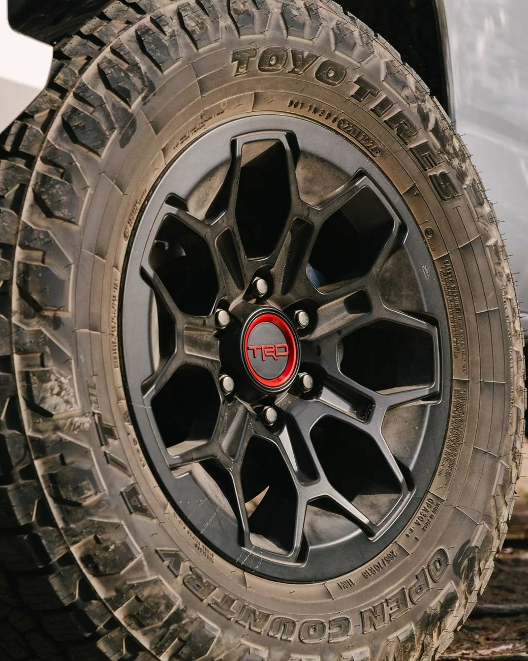 2025 4runner 6th gen ICE CAP WHITE Photos 4Runner 6th Gen (2025+) Ice Cap White TRD Pro 2025 4Runner 6th Gen Tires 2