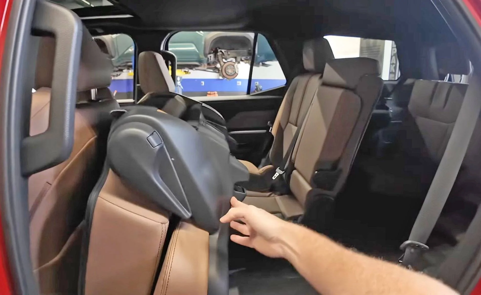 2025 4runner 6th gen LIMITED Specs, Features, Price -- 2025 4Runner 6th Gen ++ Colors, Interiors, Accessories, Options Portobello interior 3rd third row seats Limited Trim 2025 4runner 6th gen 6