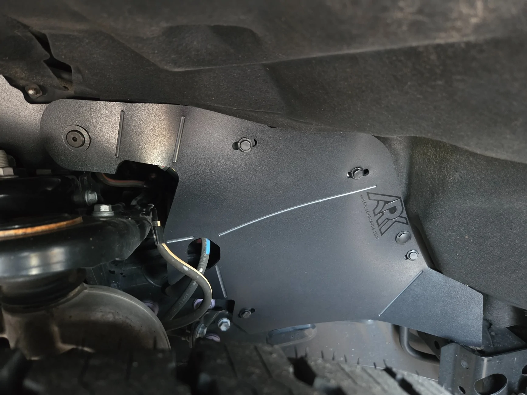 2025 2026 4runner 6th gen ARK Splash Guards installed 20260915_071634
