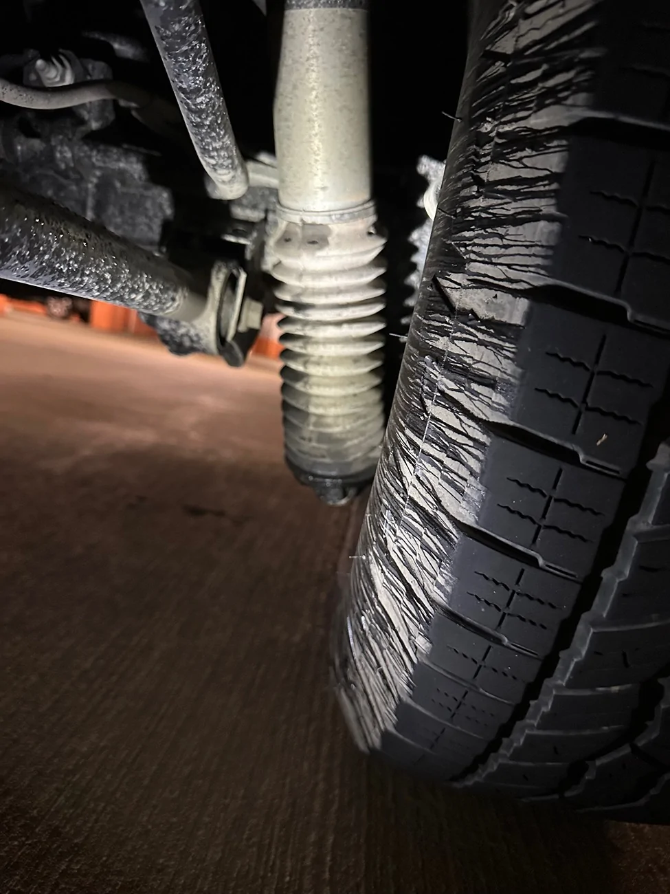 2025 2026 4runner 6th gen Fox 2.0 vs 2.5 to improve ride quality? IMG_5371