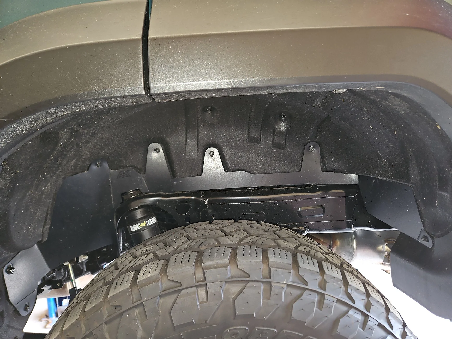 2025 2026 4runner 6th gen ARK Splash Guards installed IMG_20260917_123633