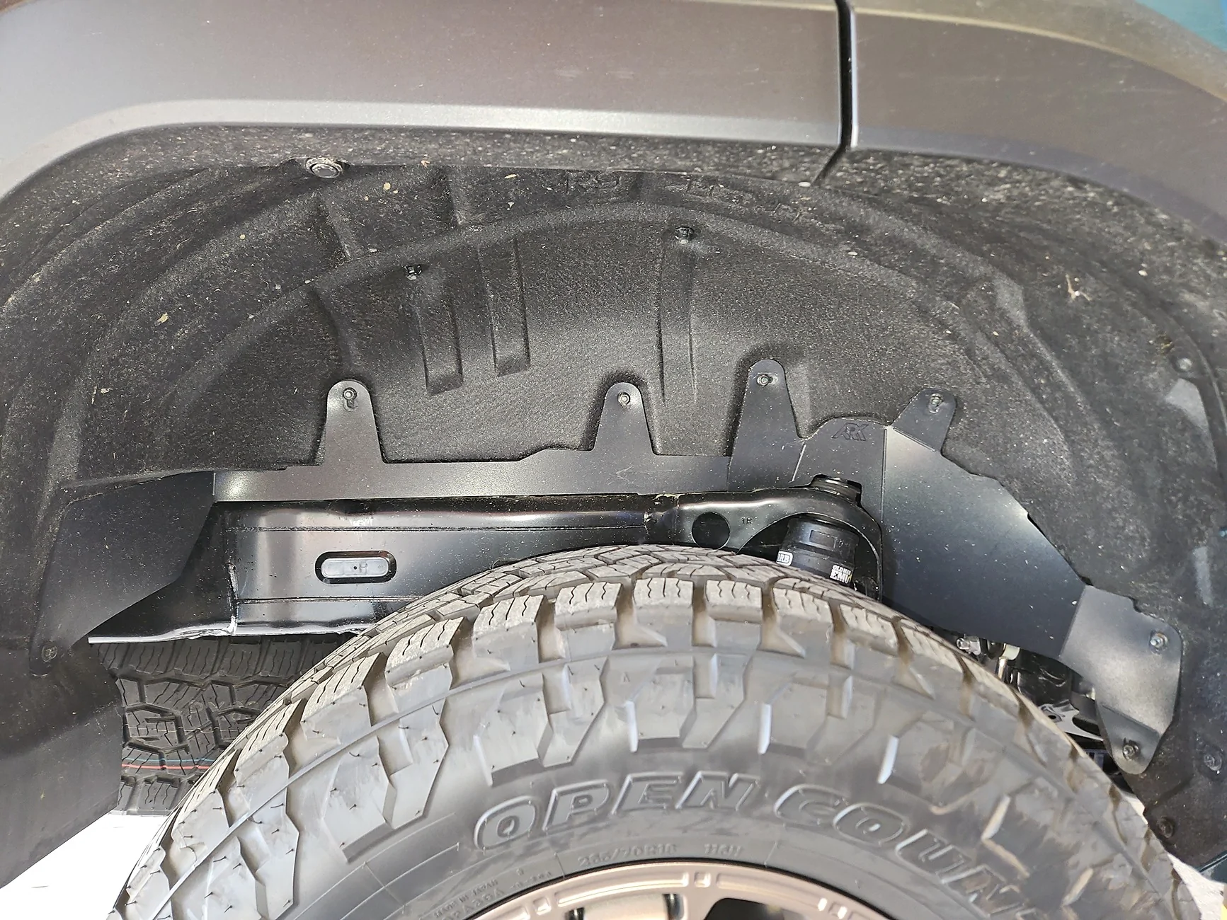 2025 2026 4runner 6th gen ARK Splash Guards installed IMG_20260917_123721