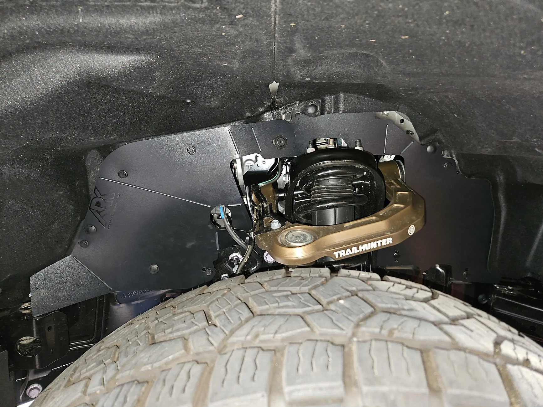 2025 2026 4runner 6th gen ARK Splash Guards installed IMG_20260917_130007