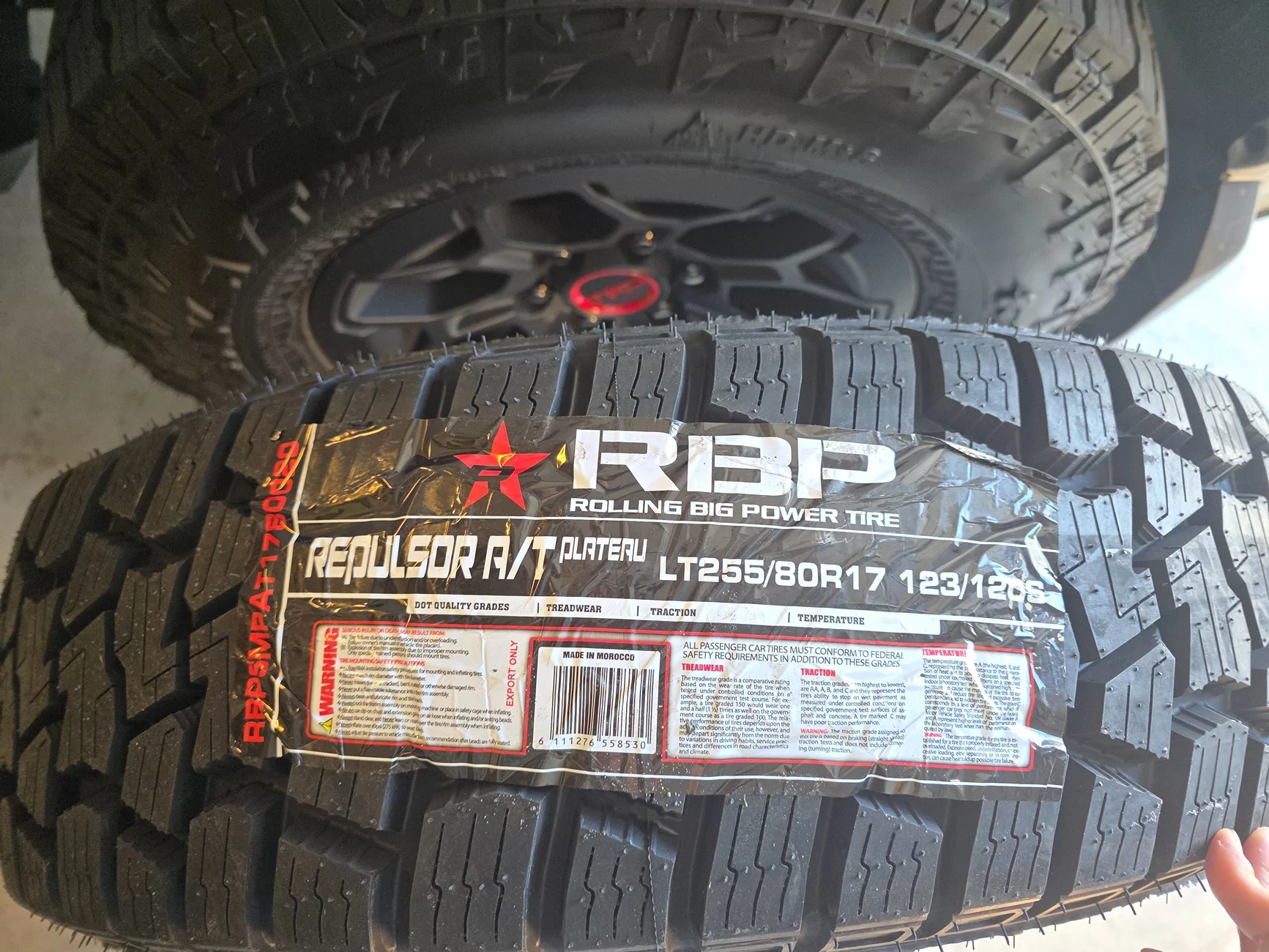 2025 2026 4runner 6th gen Changed out spare tire to 33". Fits perfectly undercarriage! 20260917_165246